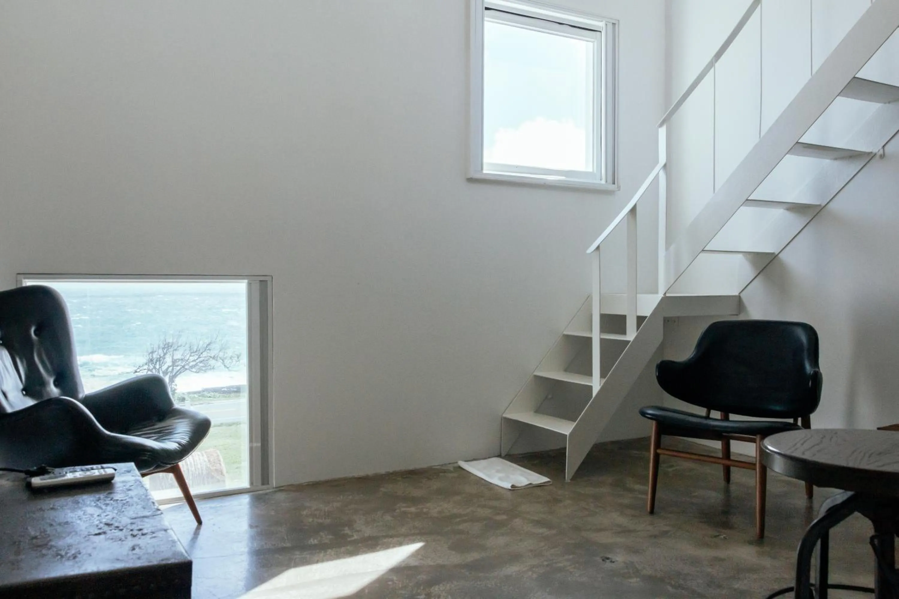 Living room in Ocean Day By Day