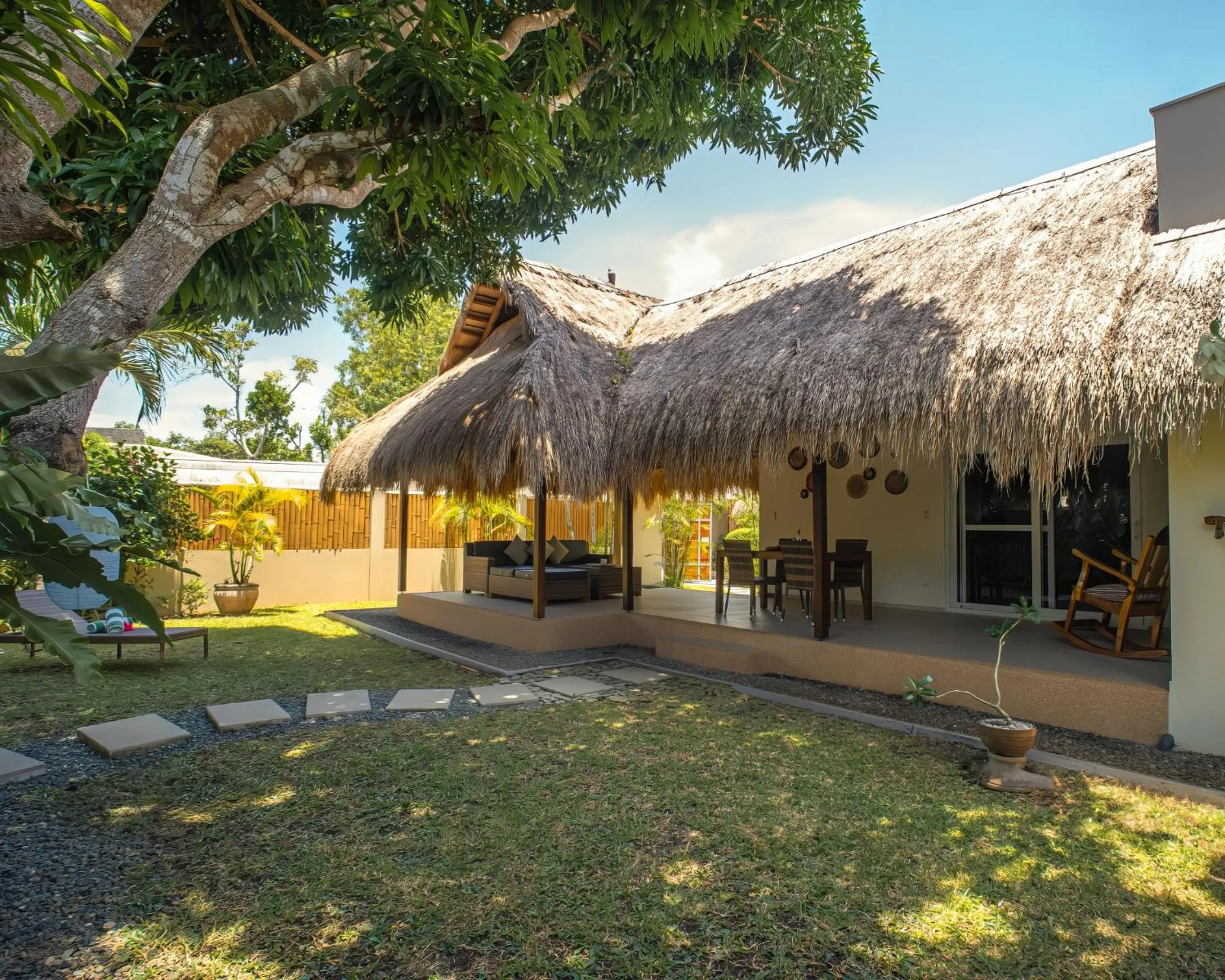 Halamanan Residences