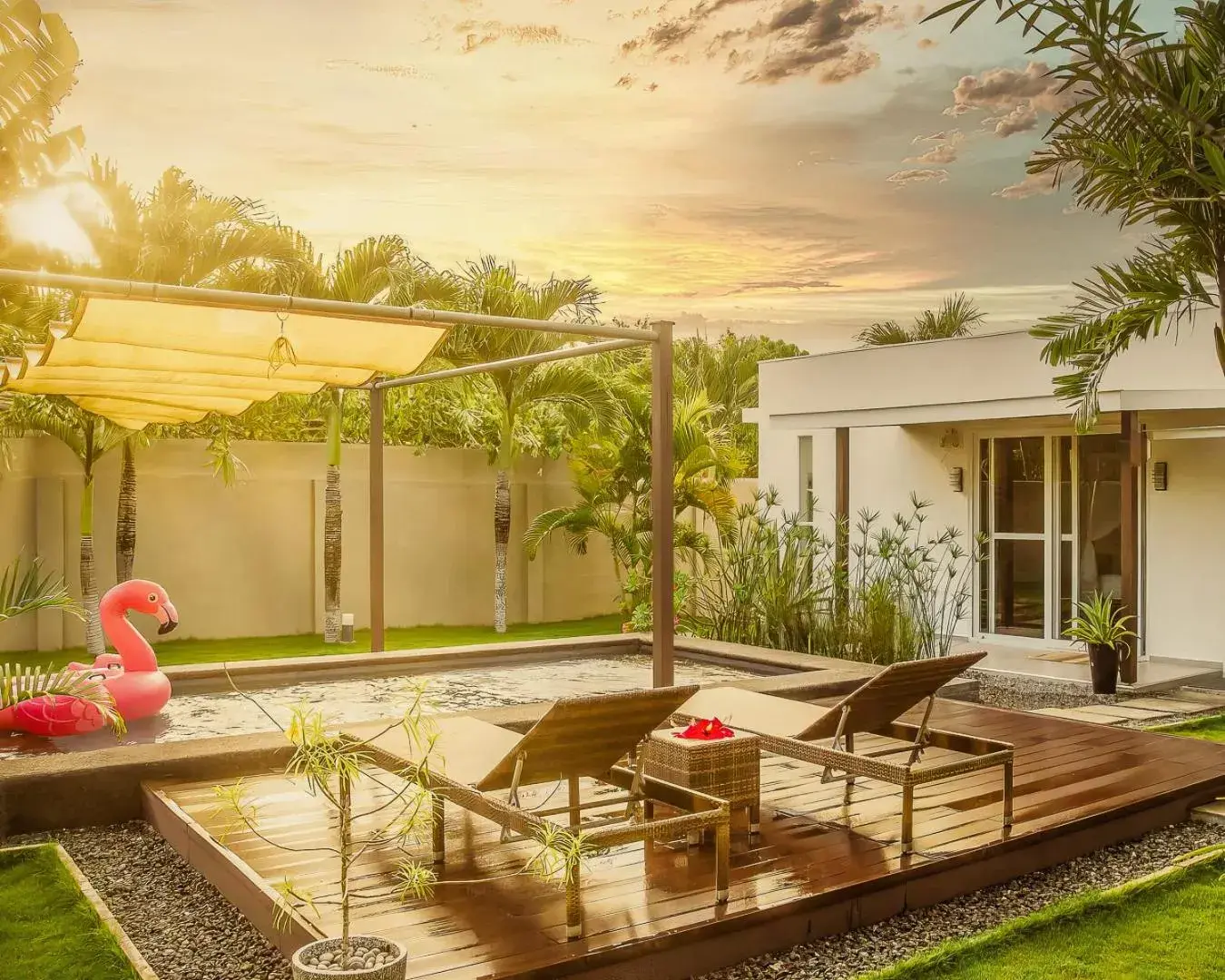 One-Bedroom Villa with Private Pool in Halamanan Residences One-Bedroom Villa with Private Pool in Halamanan Residences