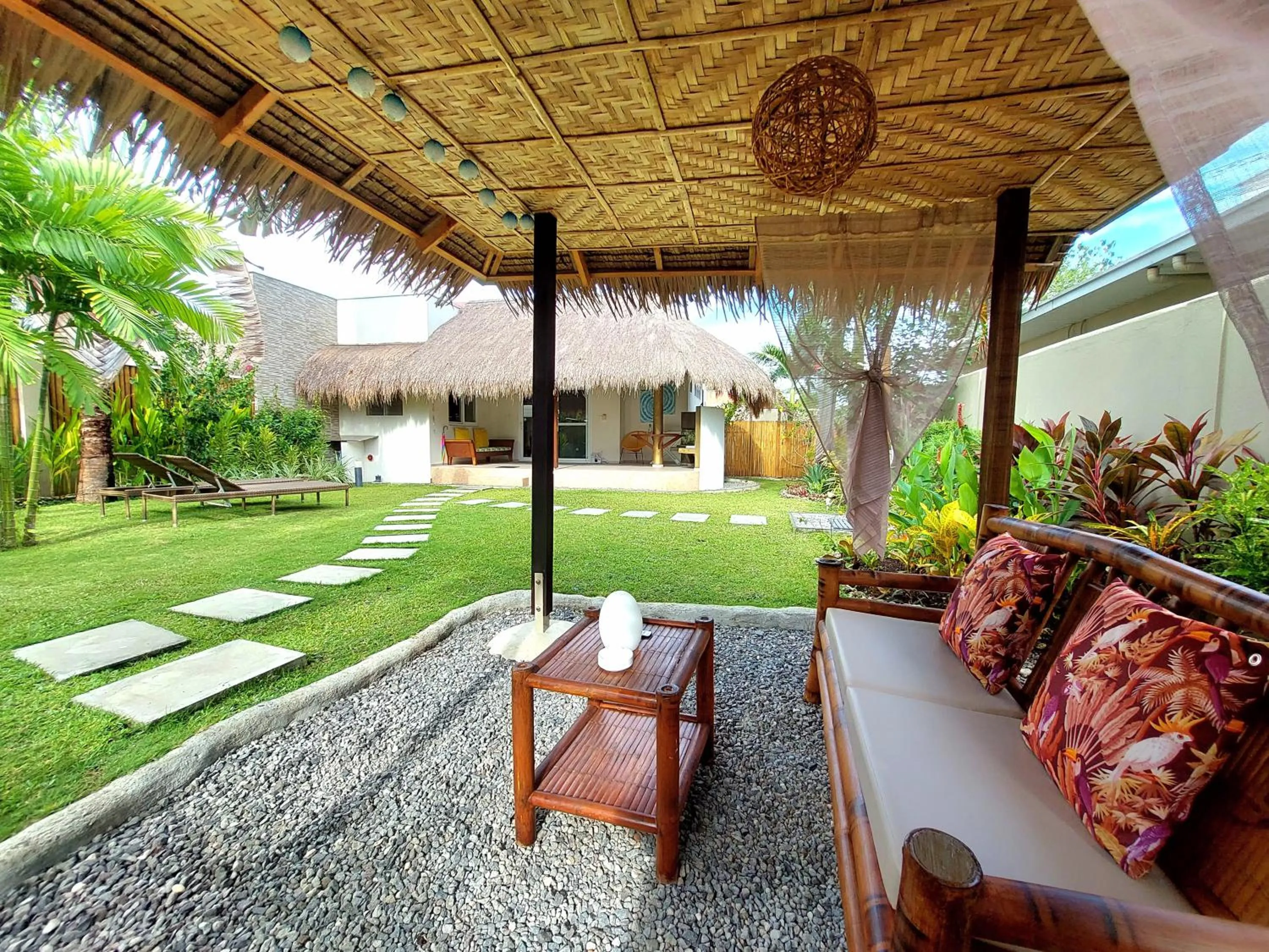 Halamanan Residences