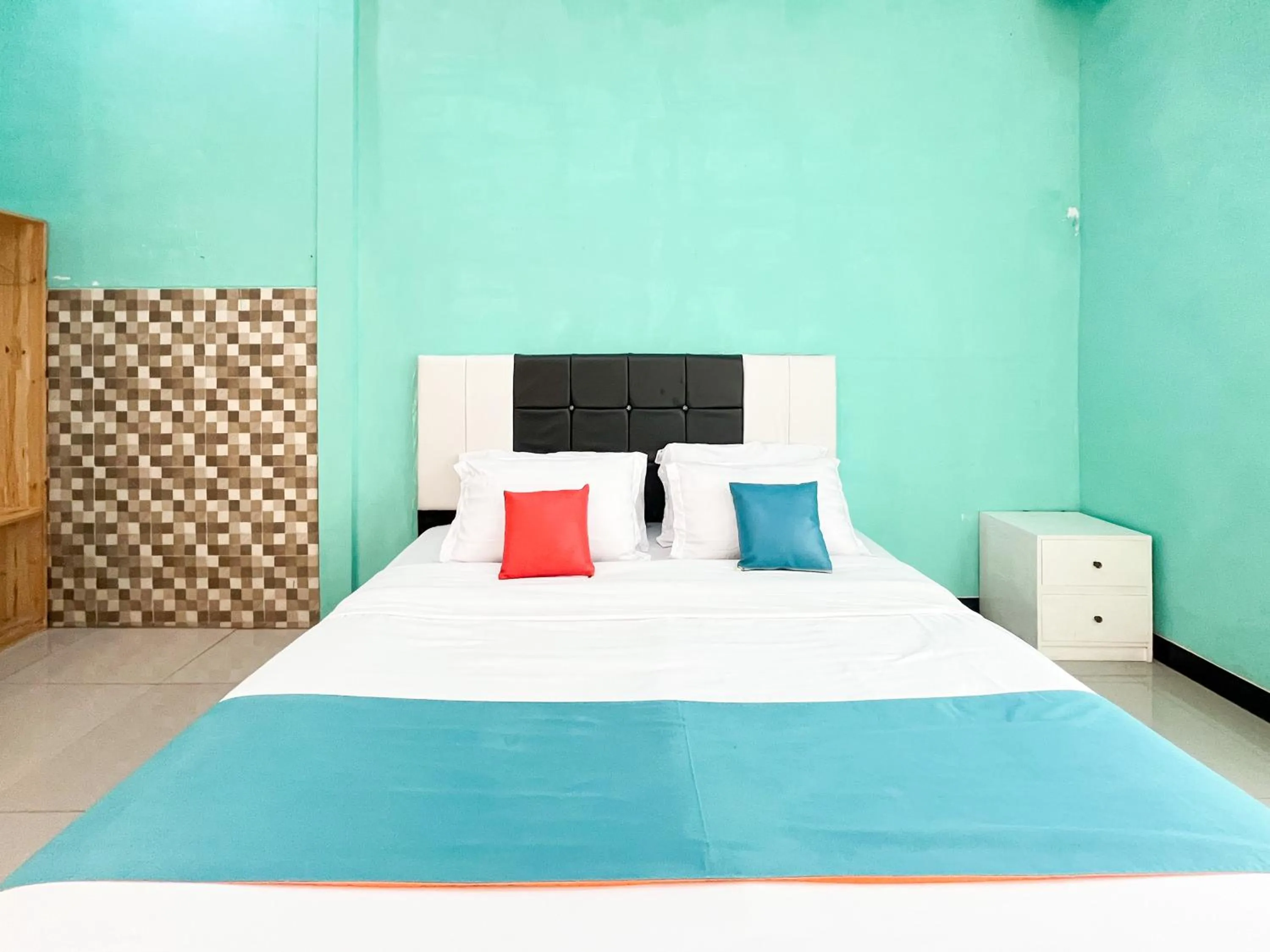 Bedroom, Bed in Sans Borobudur Homestay Banyuwangi