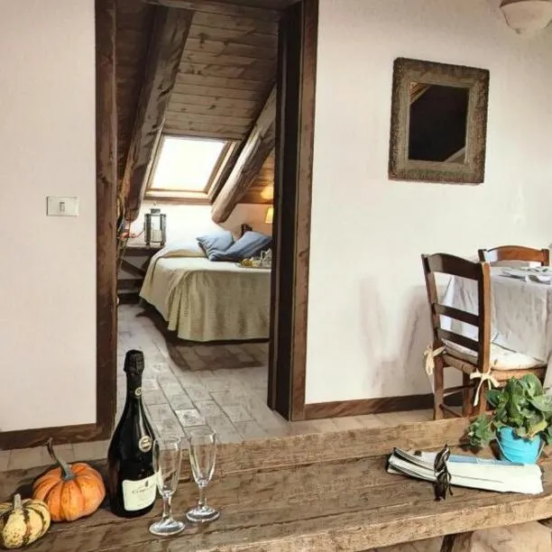 Kitchen or kitchenette, Bed in Casa Tentoni - Guest House