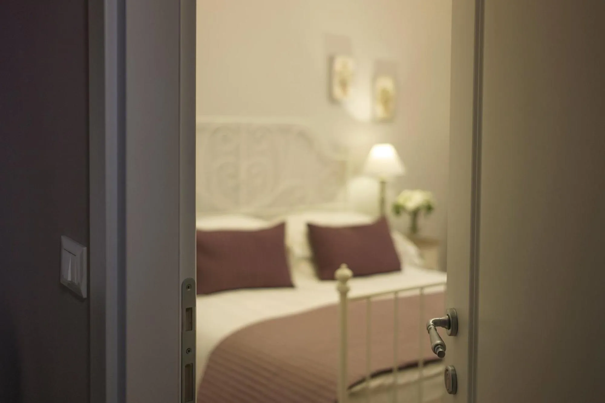 Bed in DD Luxury House