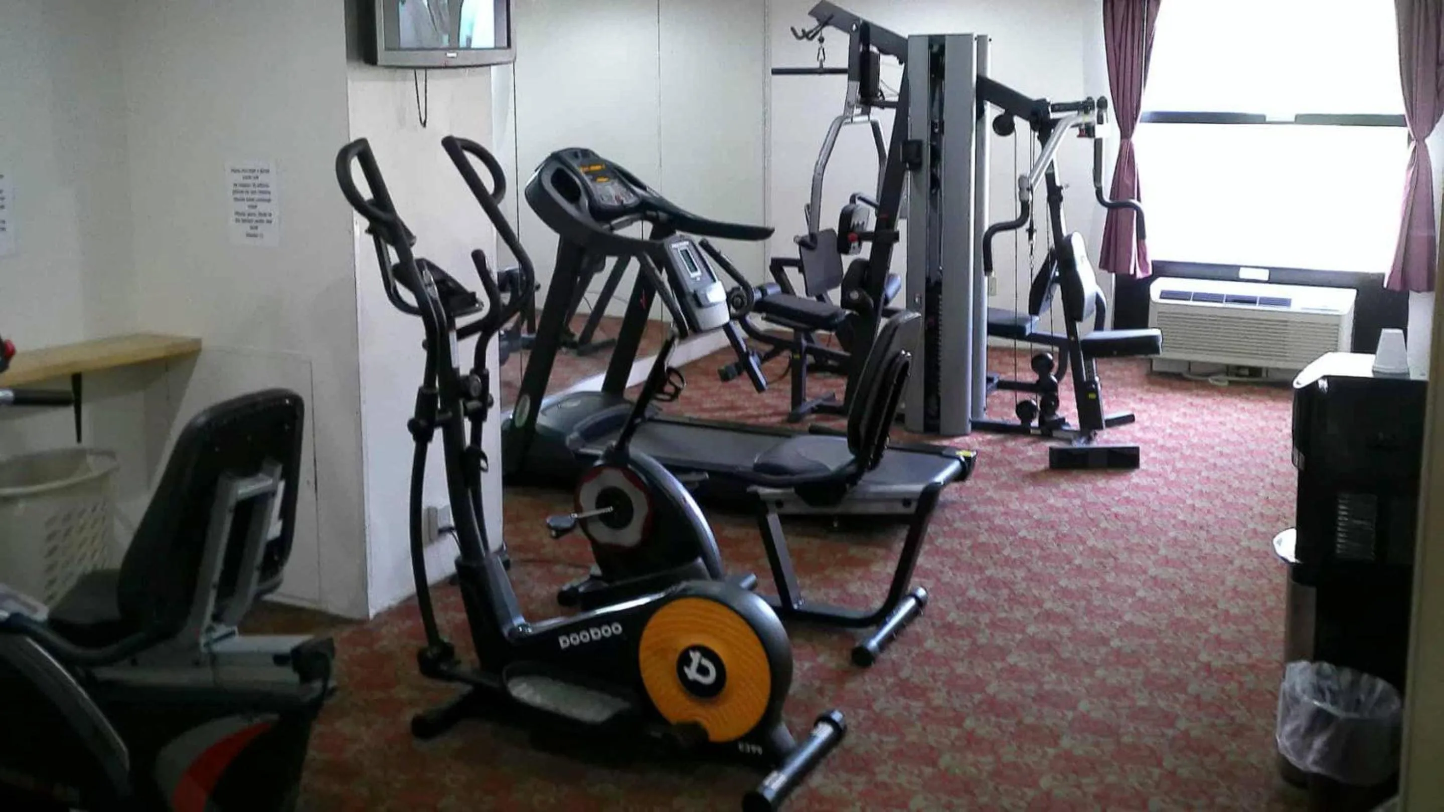 Fitness centre/facilities in Quality Inn & Suites Indianapolis Northwest