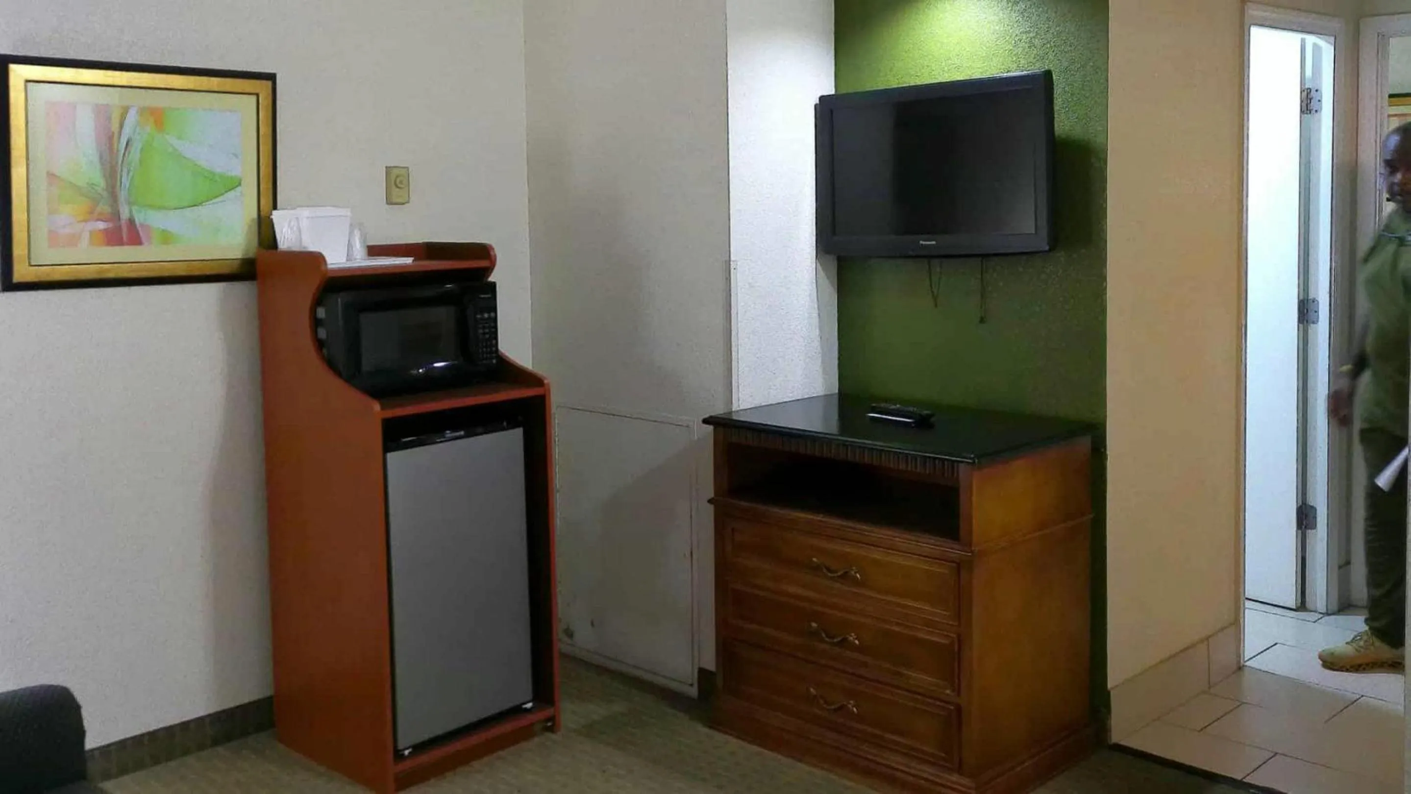 Bedroom in Quality Inn & Suites Indianapolis Northwest
