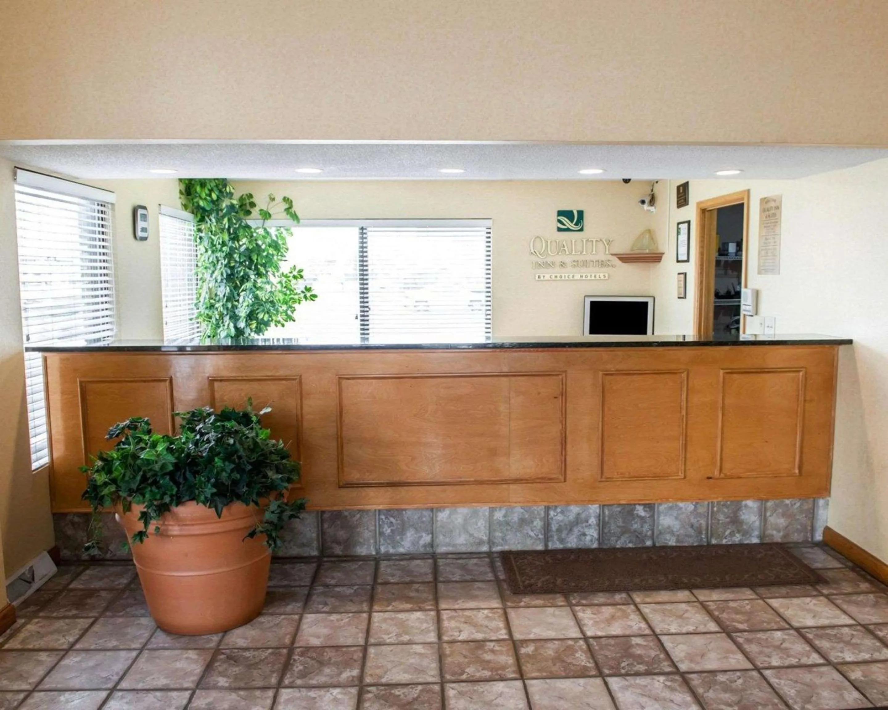 Lobby or reception in Quality Inn & Suites Indianapolis Northwest