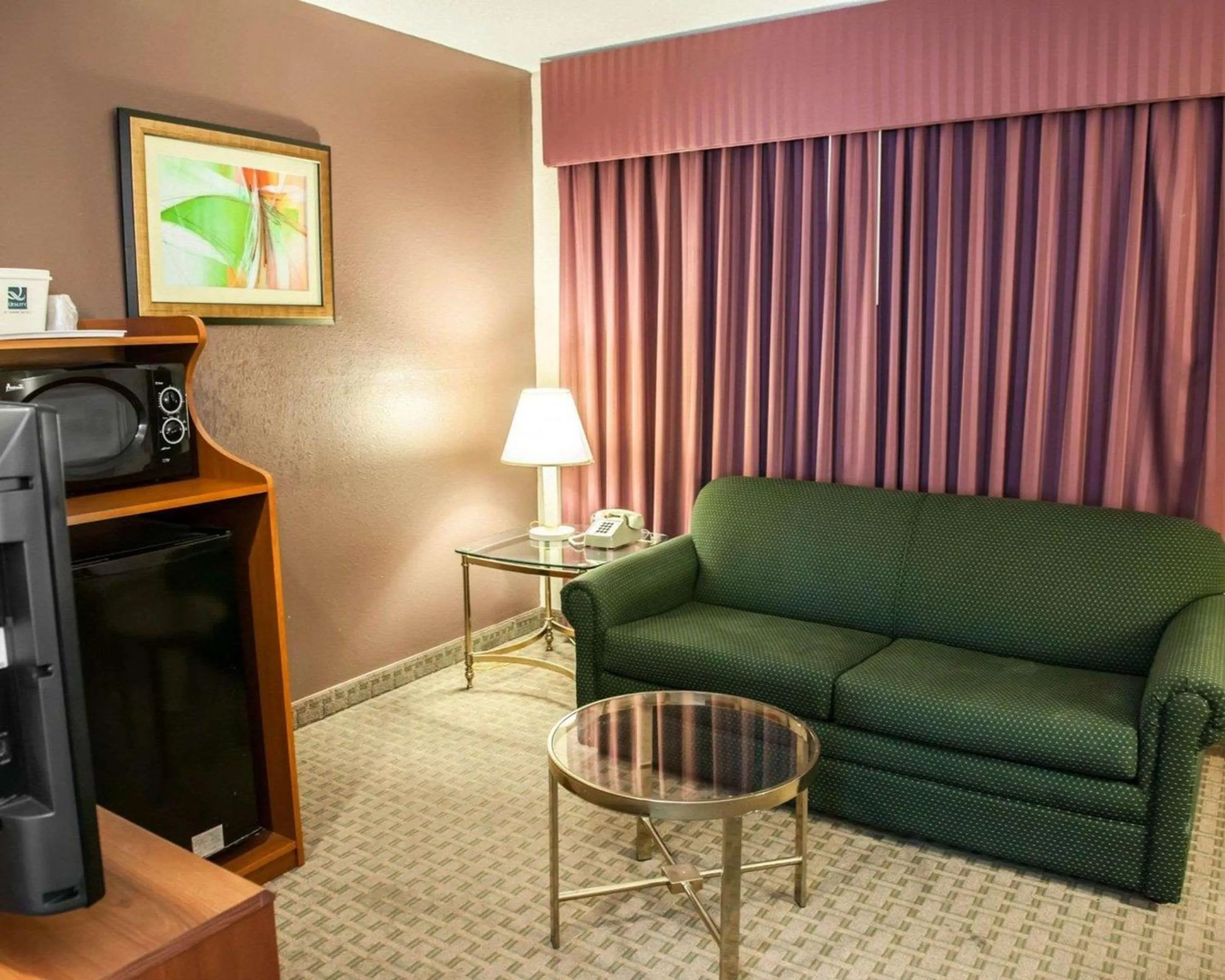Photo of the whole room in Quality Inn & Suites Indianapolis Northwest