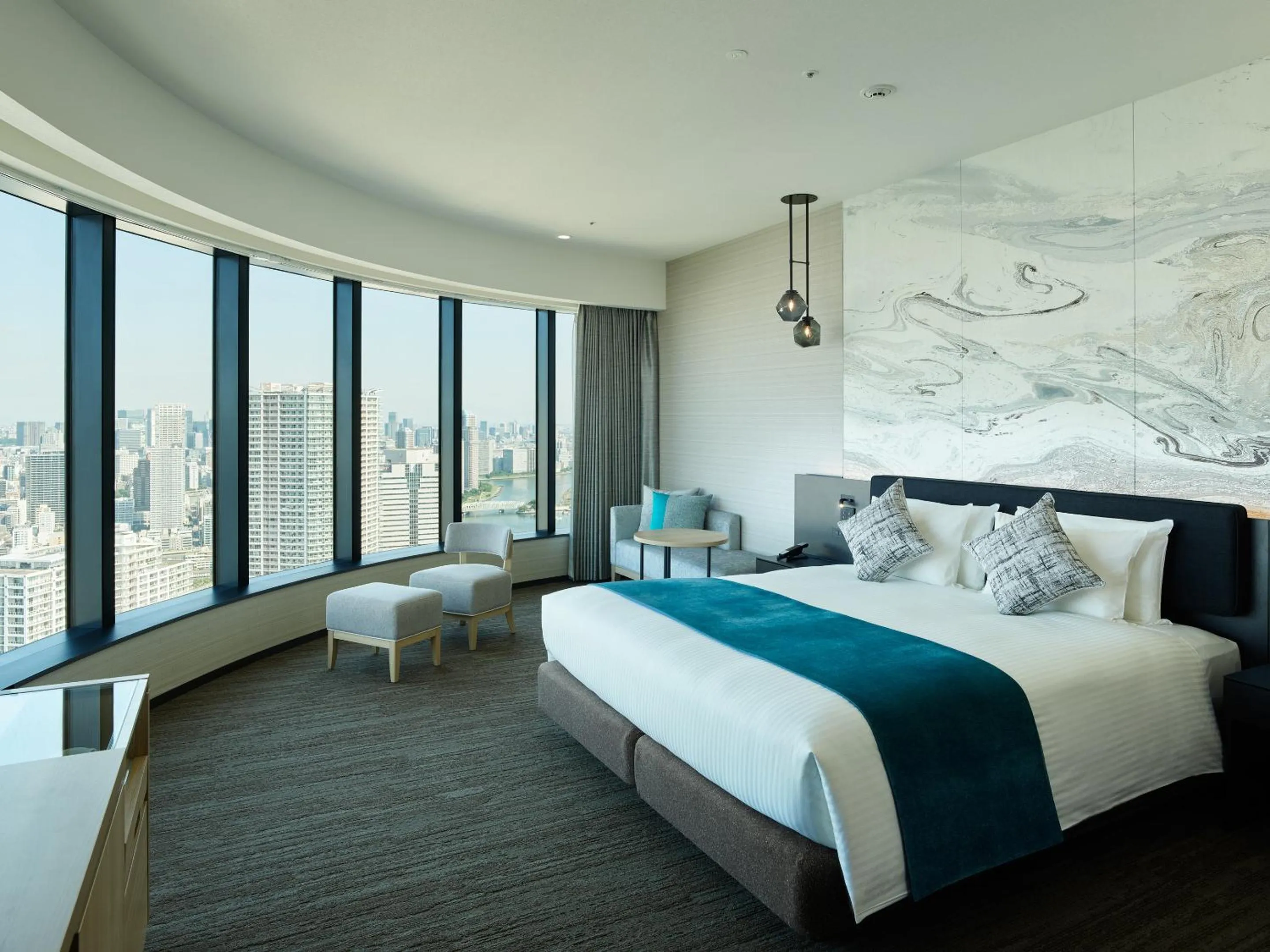 Photo of the whole room, Bed in Mitsui Garden Hotel Toyosu Premier - Tokyo