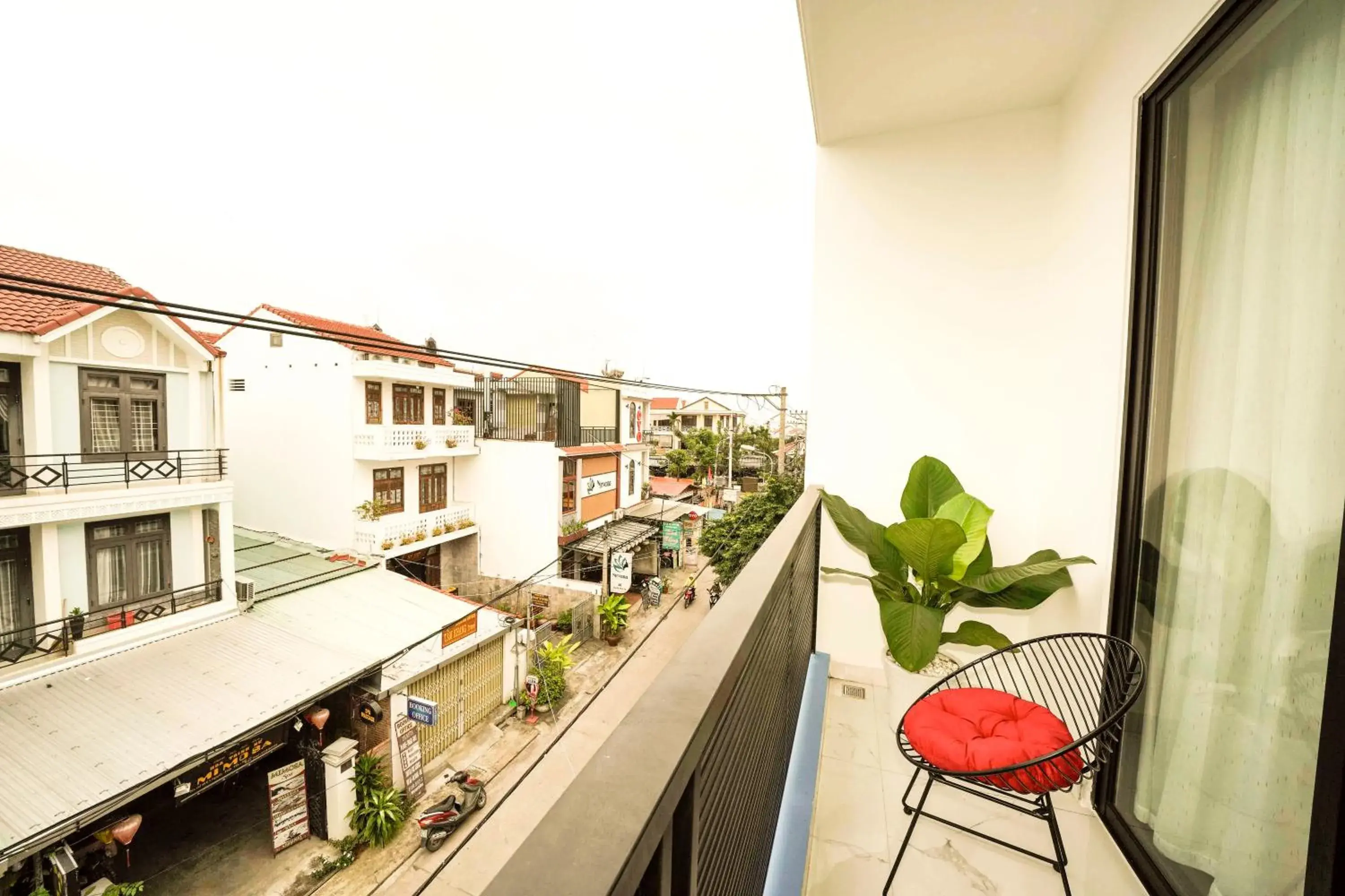 Grand Deluxe Double Room with Balcony in Q Villa Hoi An Grand Deluxe Double Room with Balcony in Q Villa Hoi An