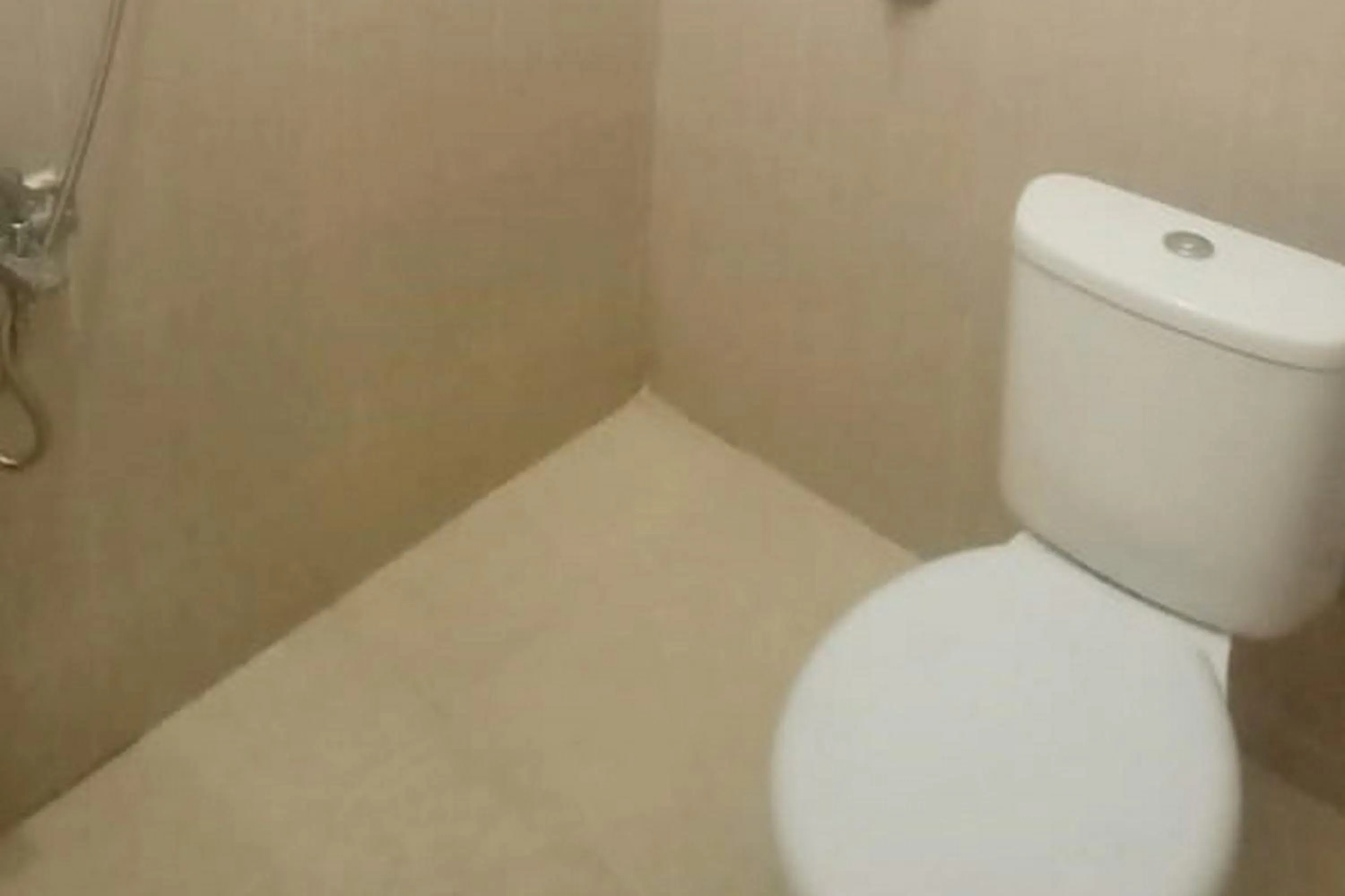 Bathroom in Hotel Shafira Pariaman Syariah Mitra RedDoorz