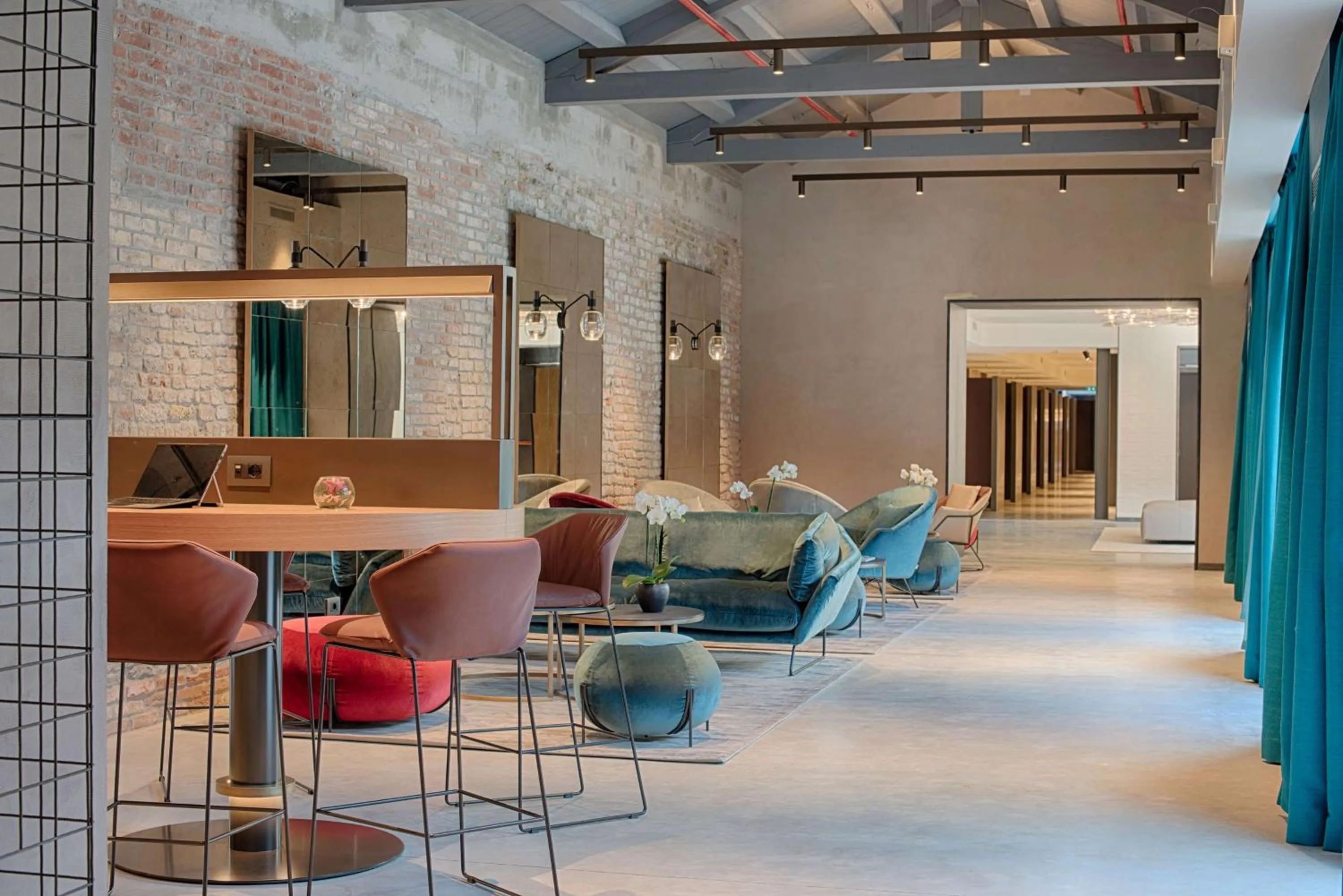 Lounge or bar in NH Collection Murano Villa