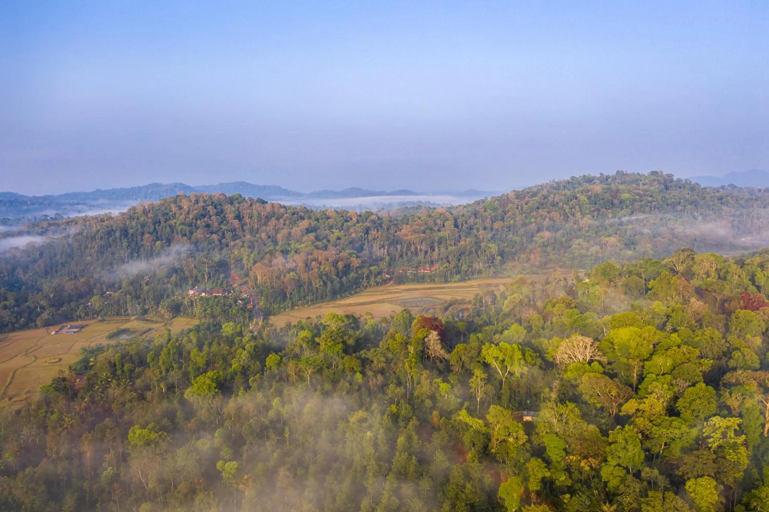 Mountain view in amã Stays & Trails, Rare Earth Estate