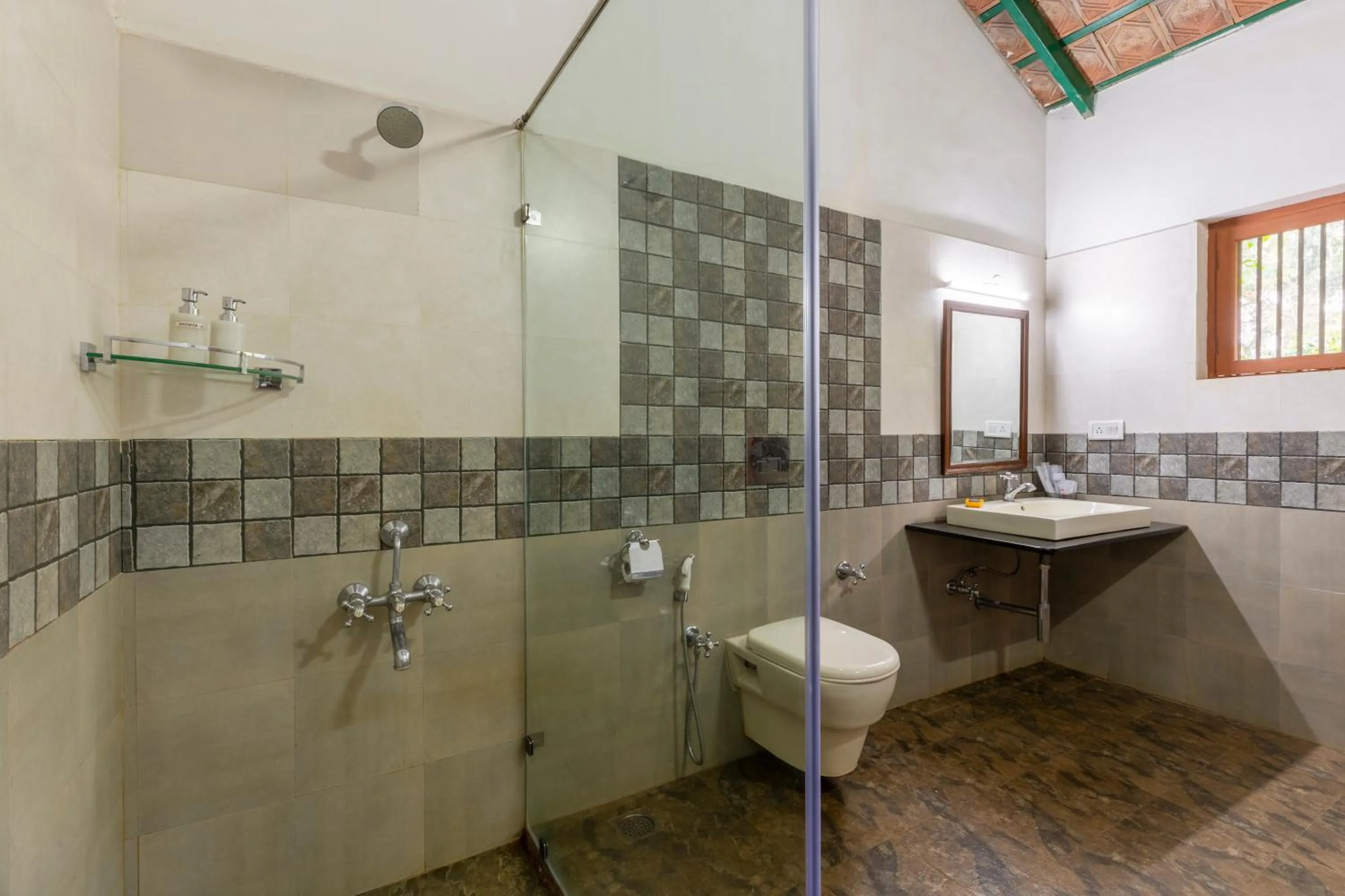 Bathroom in amã Stays & Trails, Rare Earth Estate