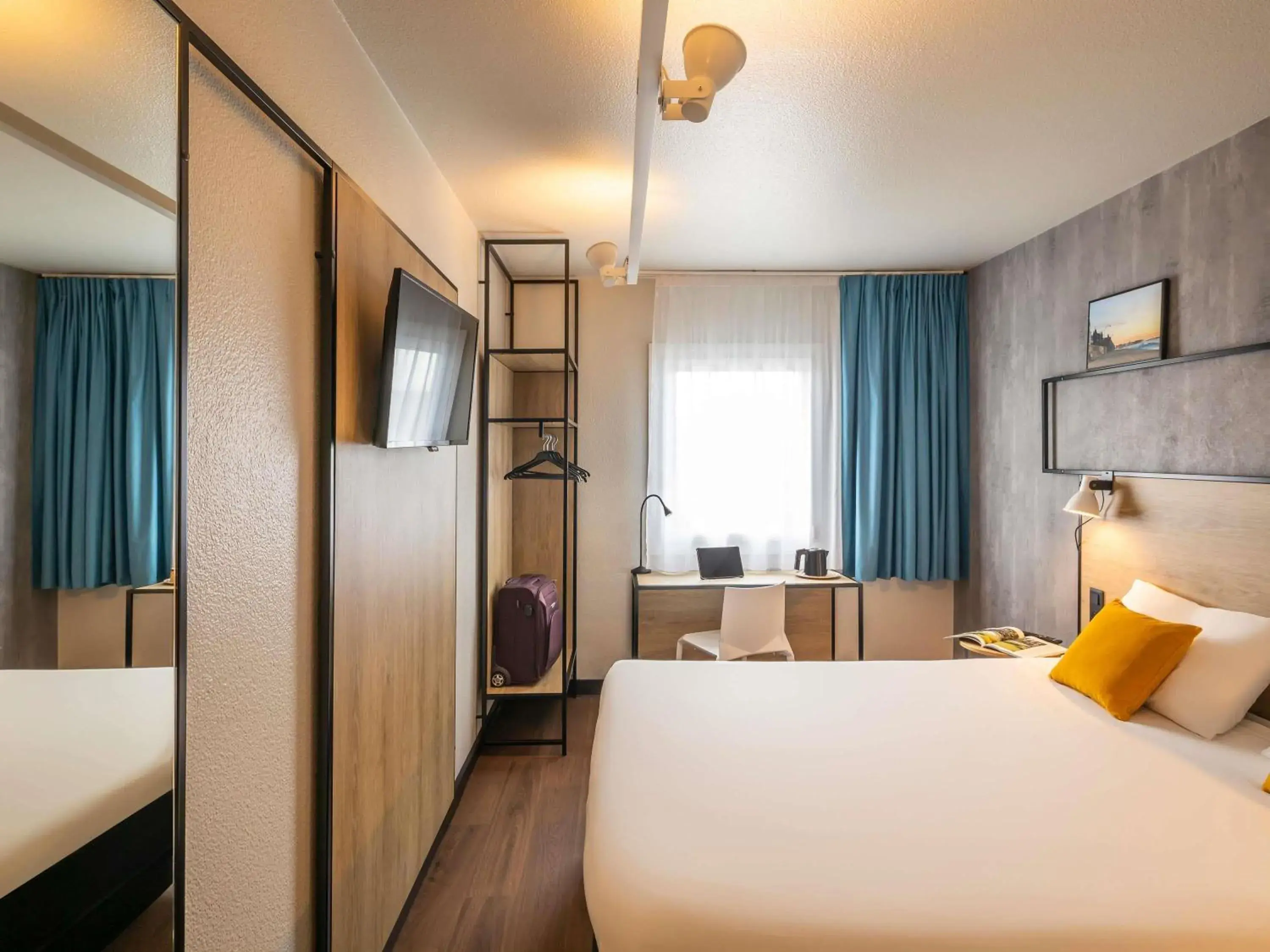 Double Room in ibis Saint-Malo Madeleine Double Room in ibis Saint-Malo Madeleine