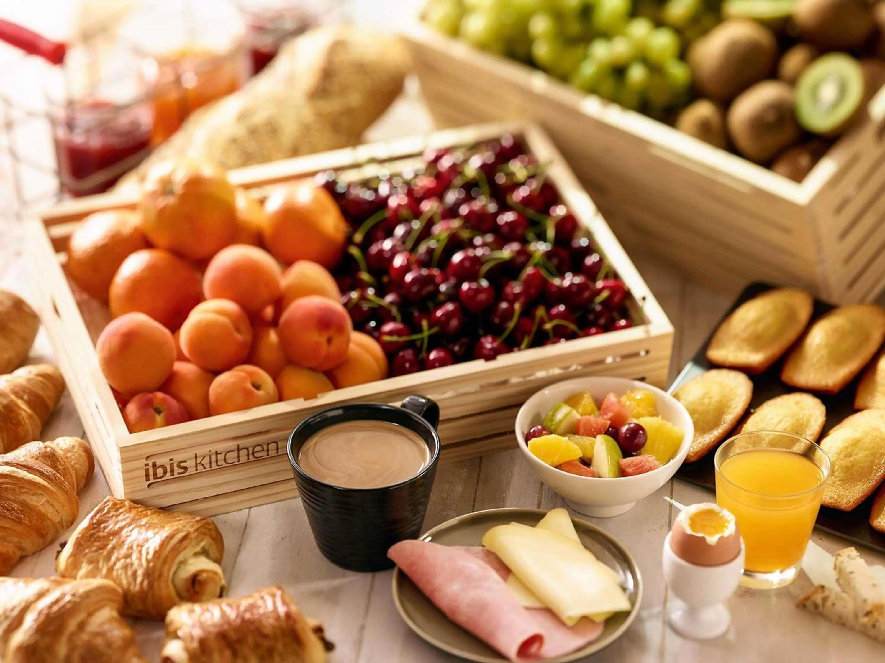 Breakfast in ibis Saint-Malo Madeleine