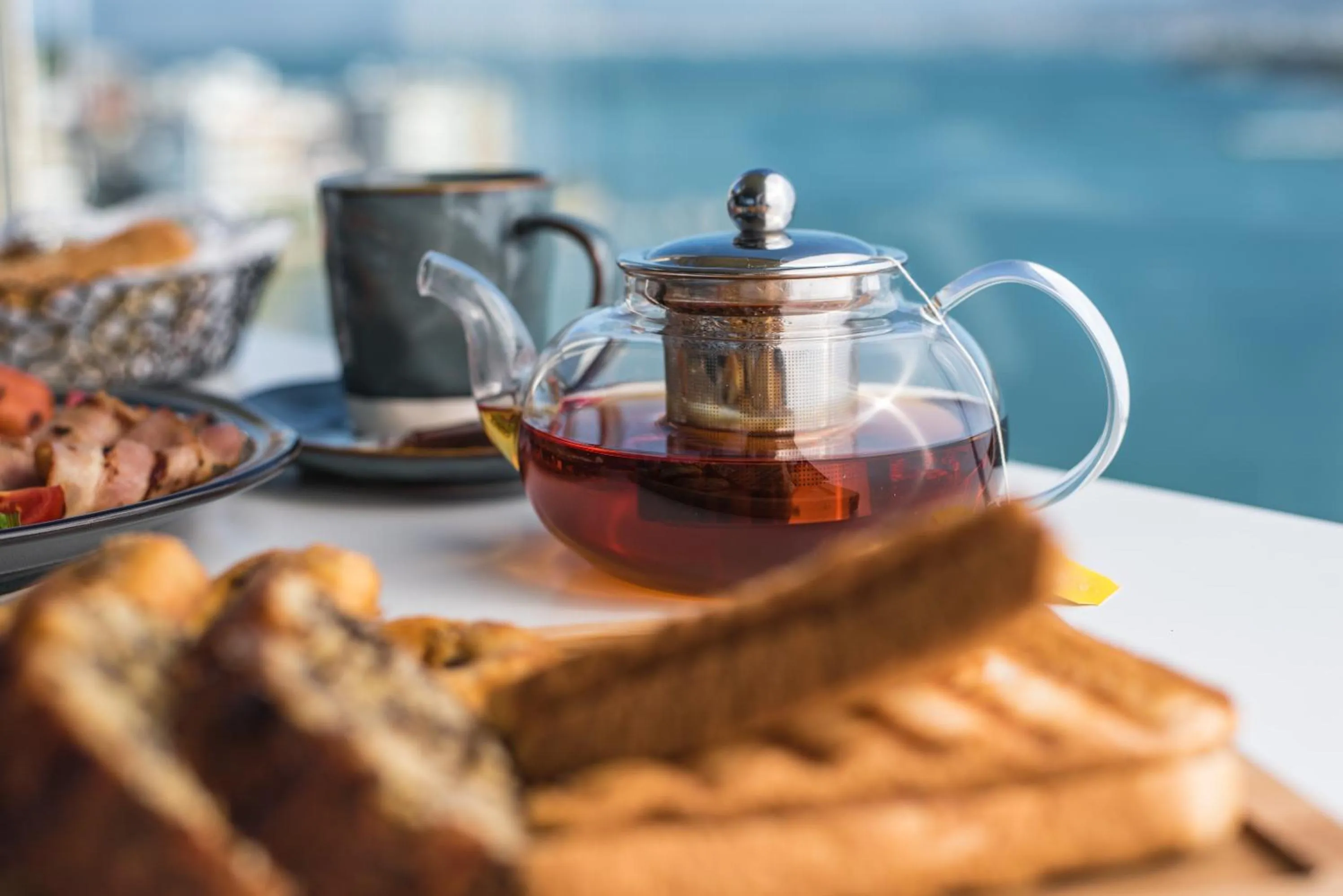 Food and drinks in Hara Hotel