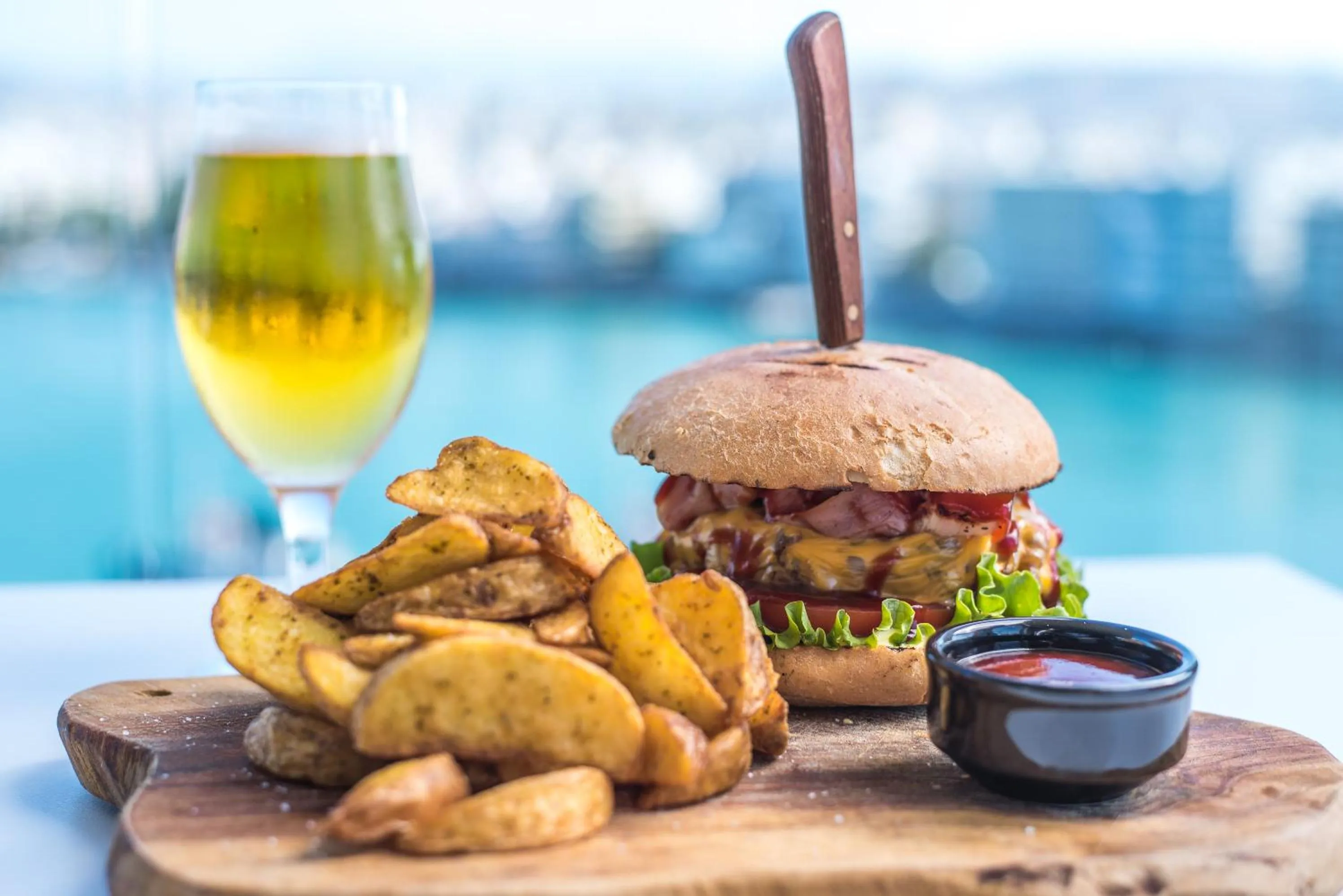 Restaurant/places to eat in Hara Hotel