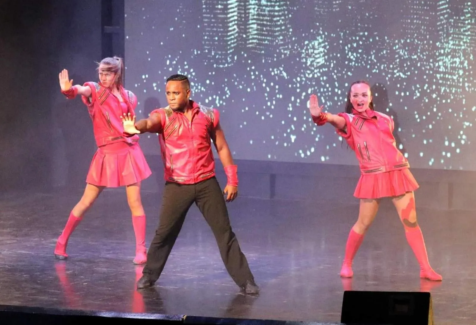 Evening entertainment in TUI MAGIC LIFE Kalawy