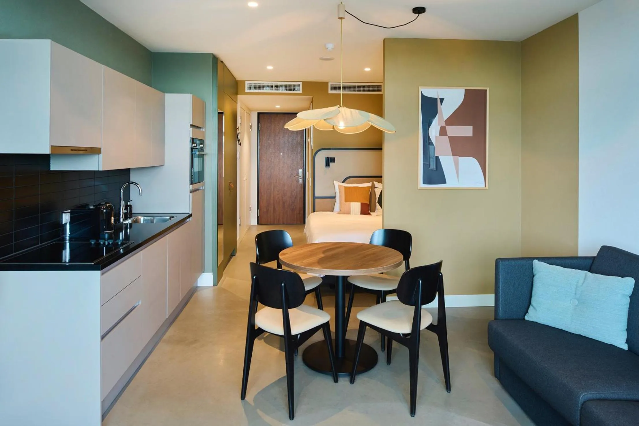 Bed in Cityden BoLo District