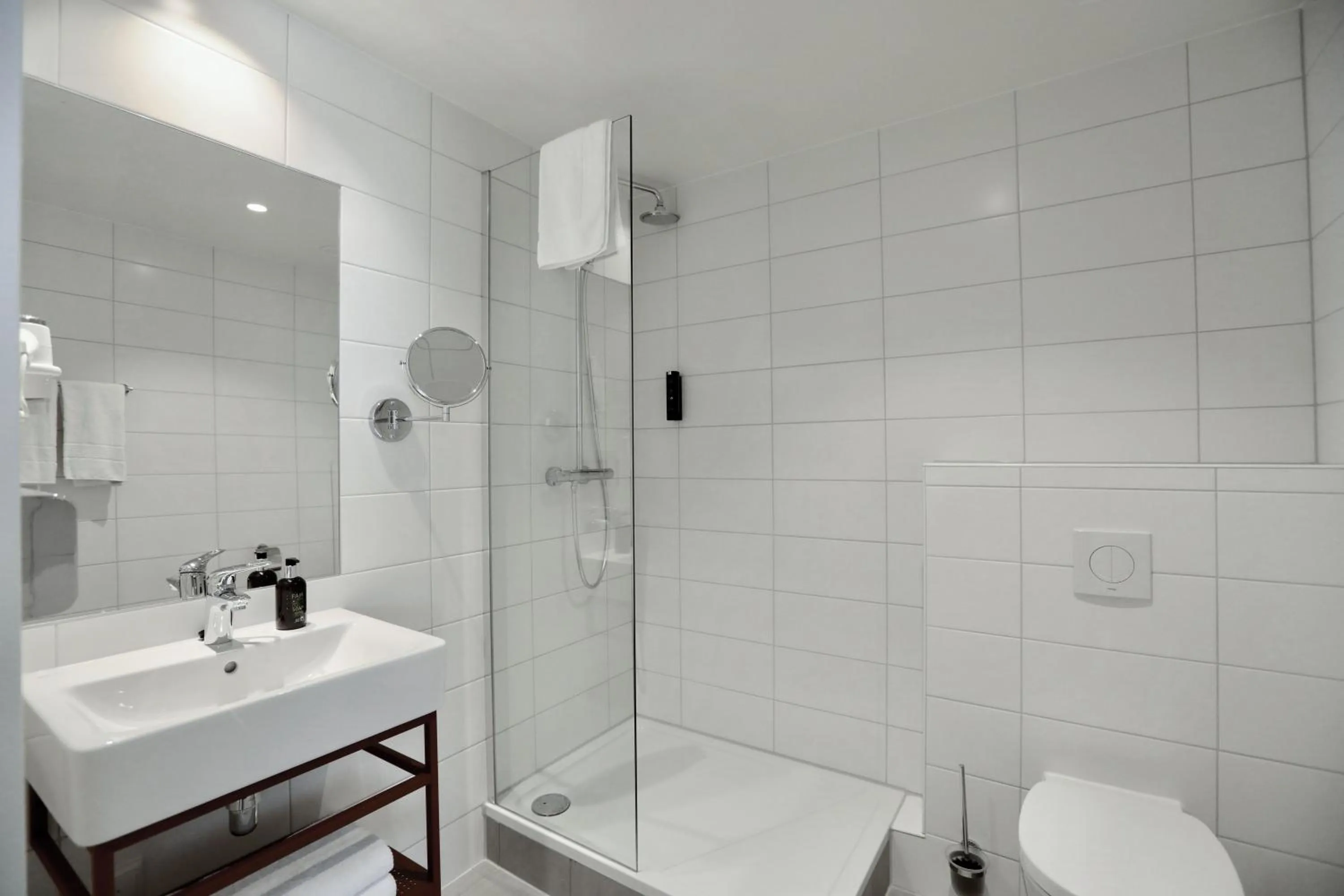 Shower in Cityden BoLo District