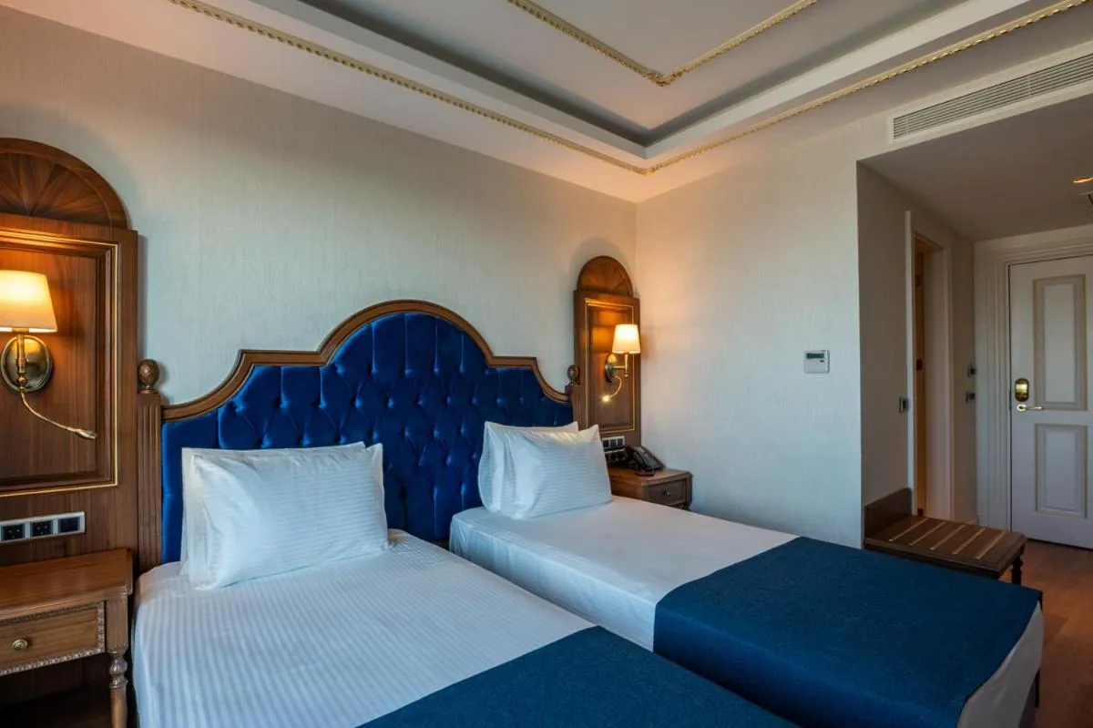 Bed in Bvs Bosphorus Pera Hotel
