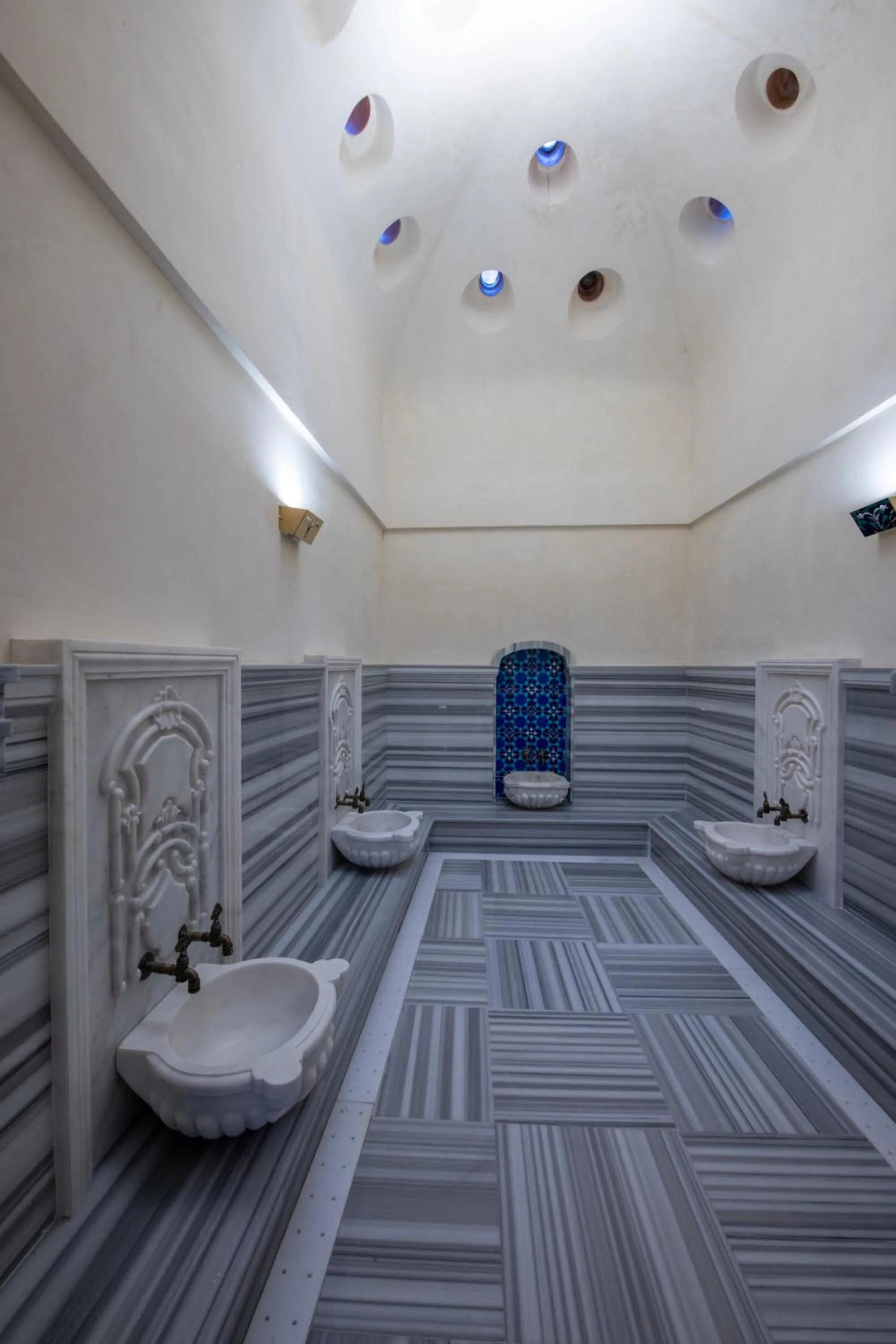 Steam room in Bvs Bosphorus Pera Hotel