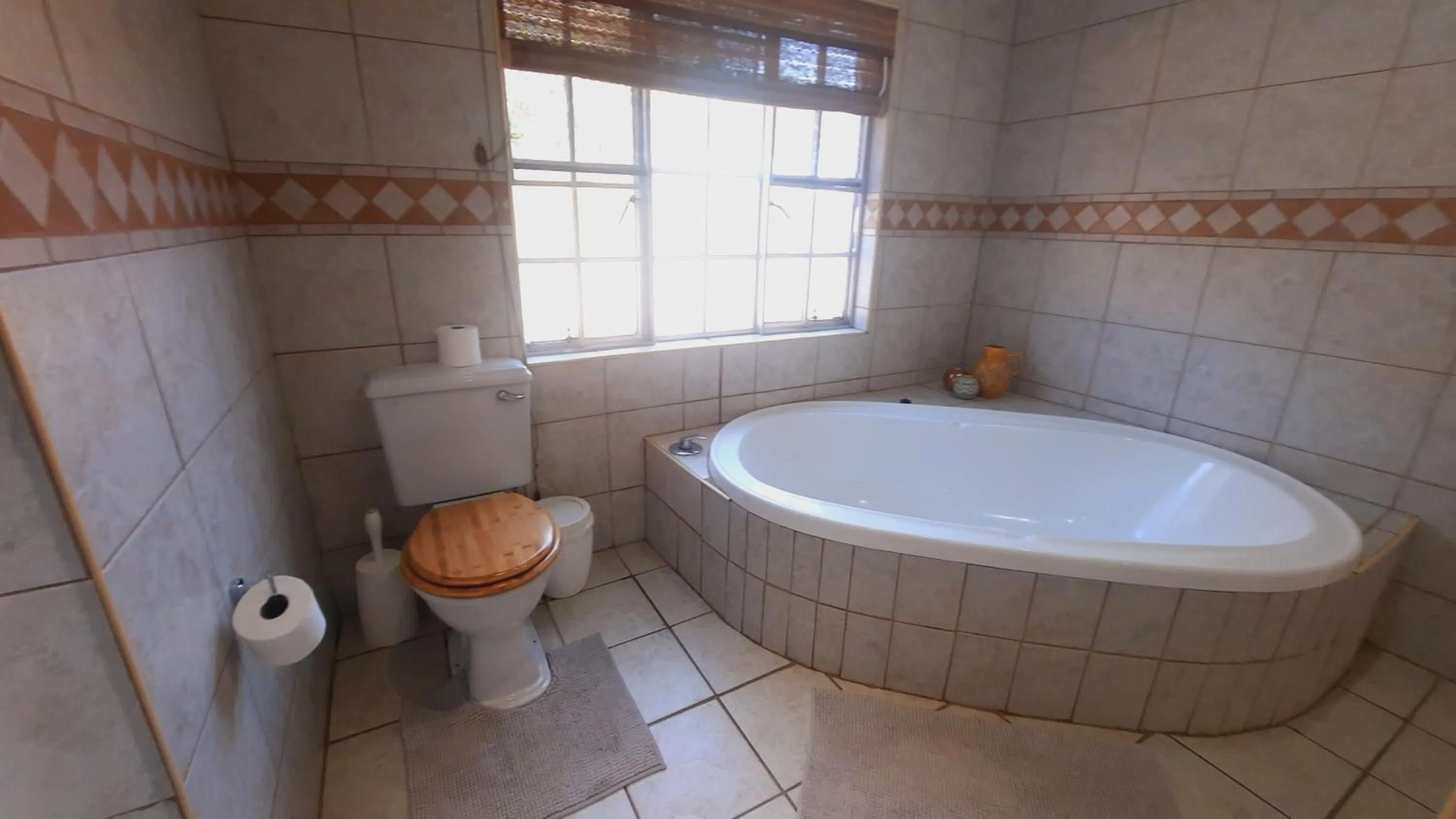 Bathroom in Highlands Creek Self Catering Accommodation