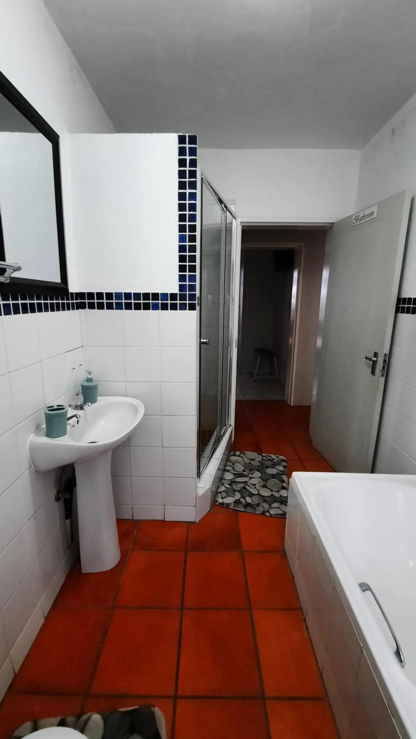 Bathroom in Highlands Creek Self Catering Accommodation