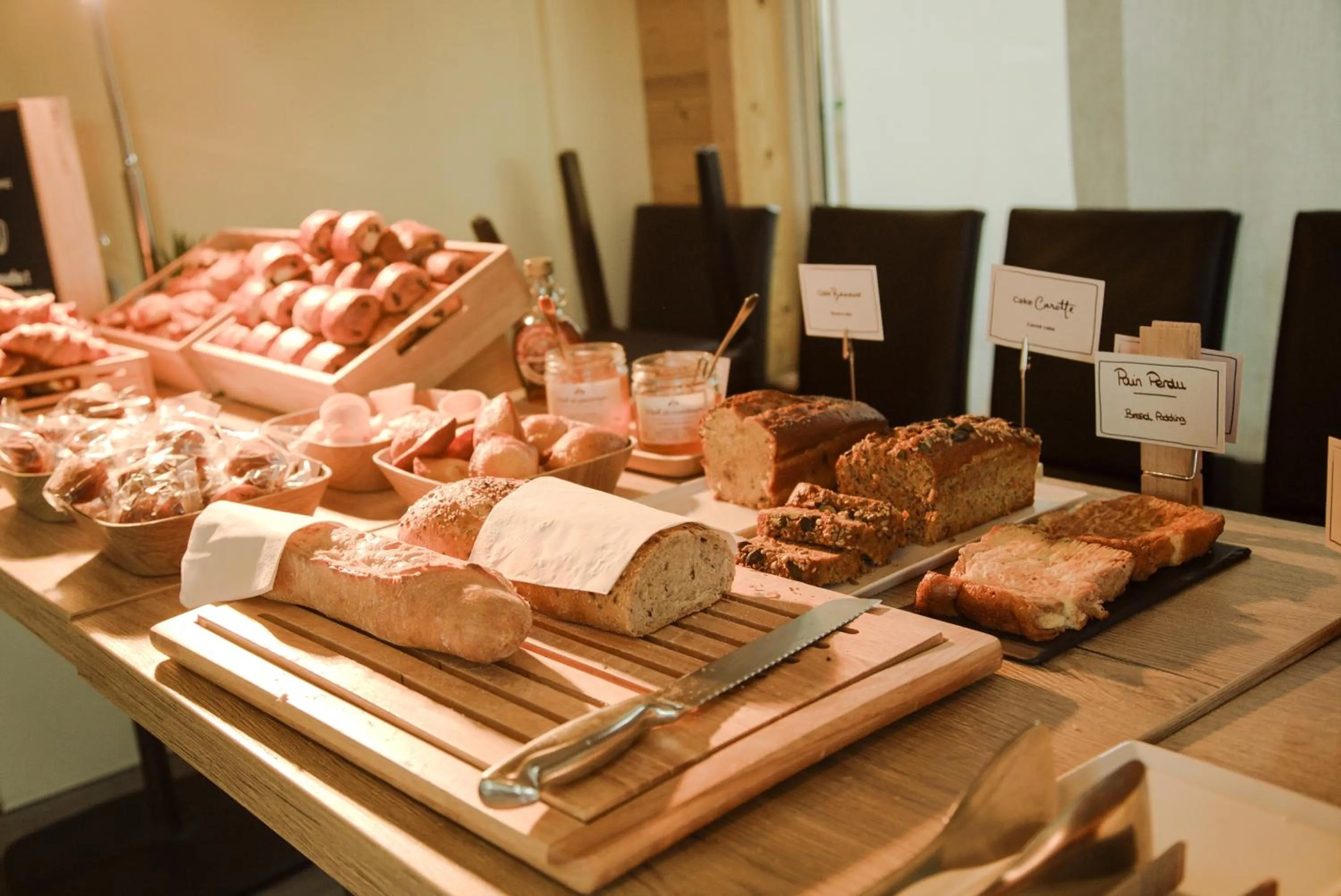 Food and drinks in ibis Clermont Ferrand Sud Herbet