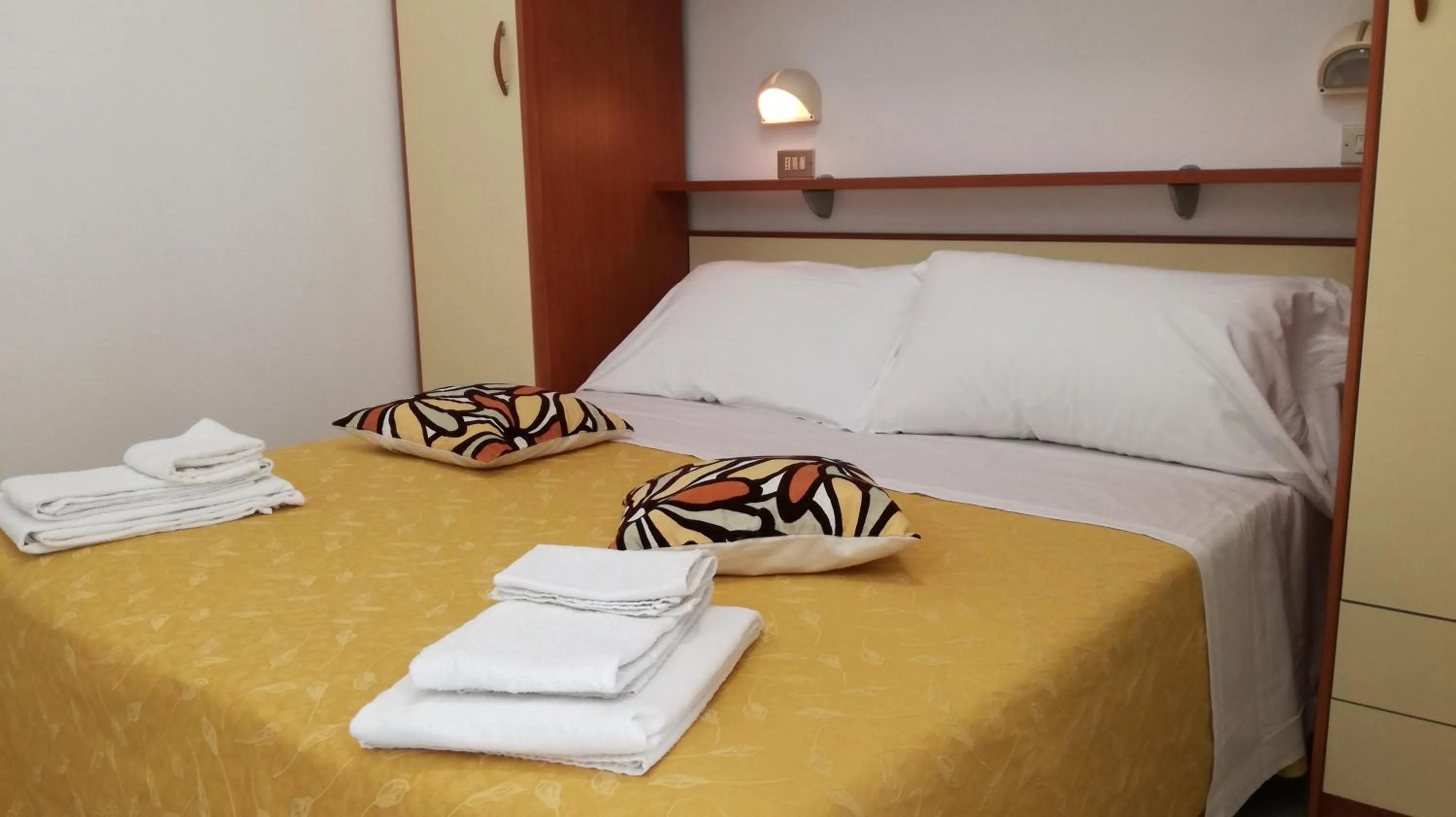 Bedroom, Bed in B&B Hotel Serenità