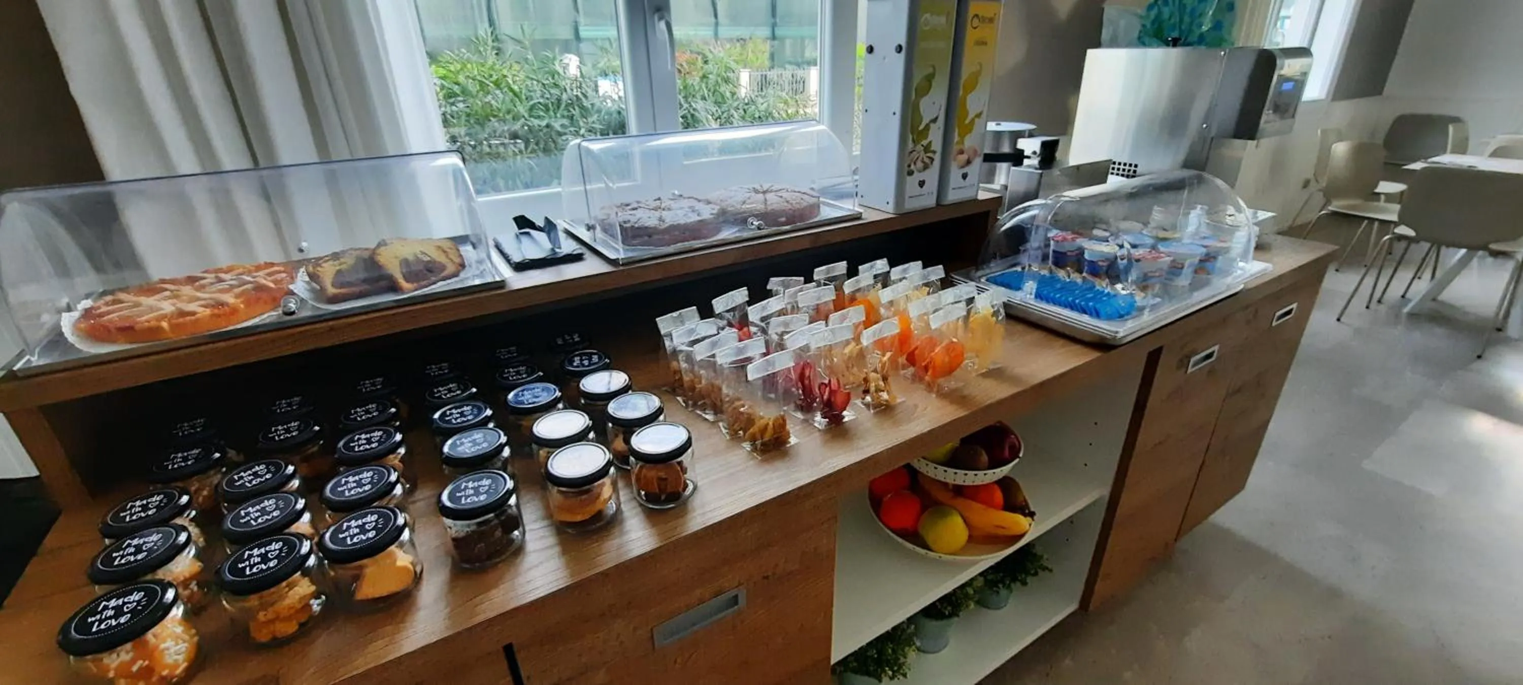 Italian breakfast in B&B Hotel Serenità