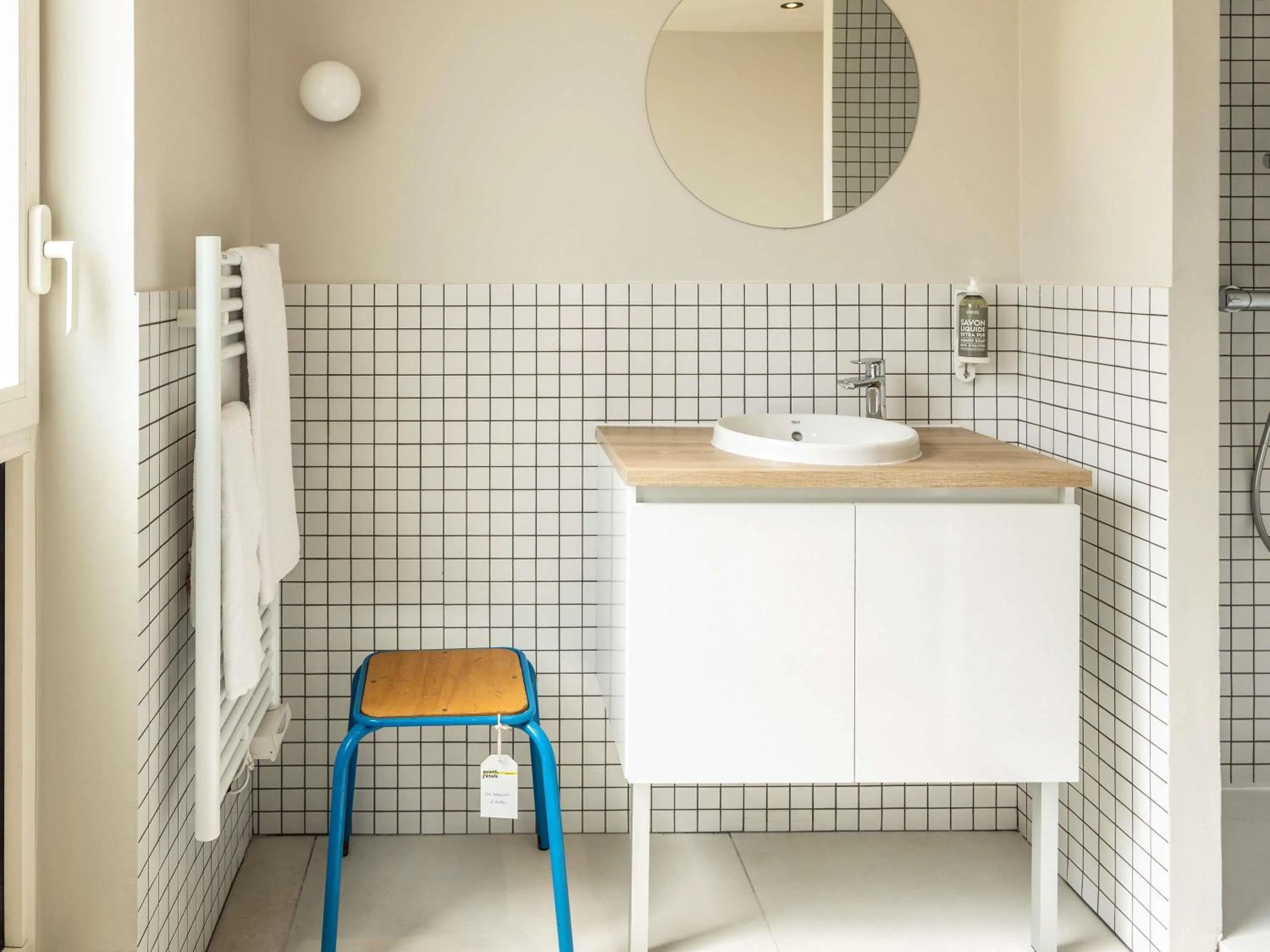 Bedroom in greet hotel Marseille Parc Chanot Velodrome