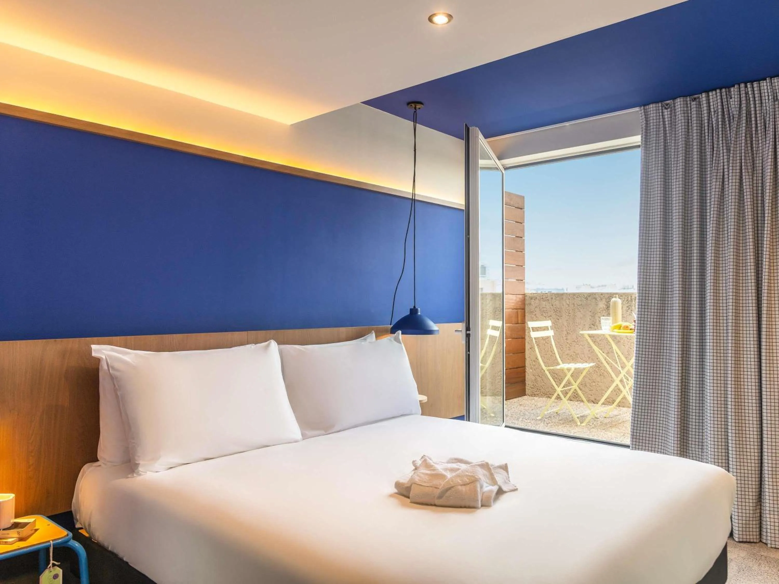 Bed in greet hotel Marseille Parc Chanot Velodrome