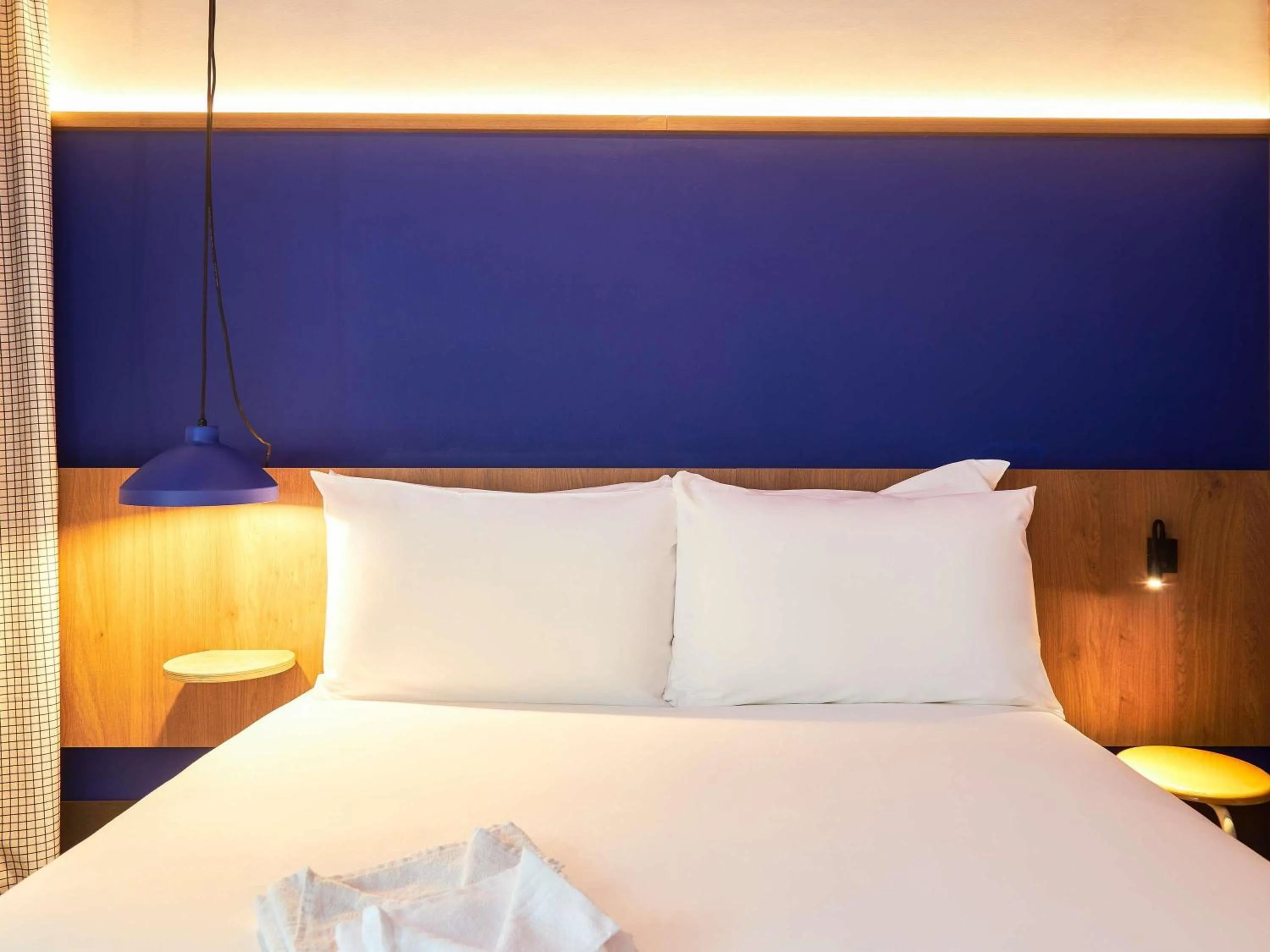 Bedroom, Bed in greet hotel Marseille Parc Chanot Velodrome