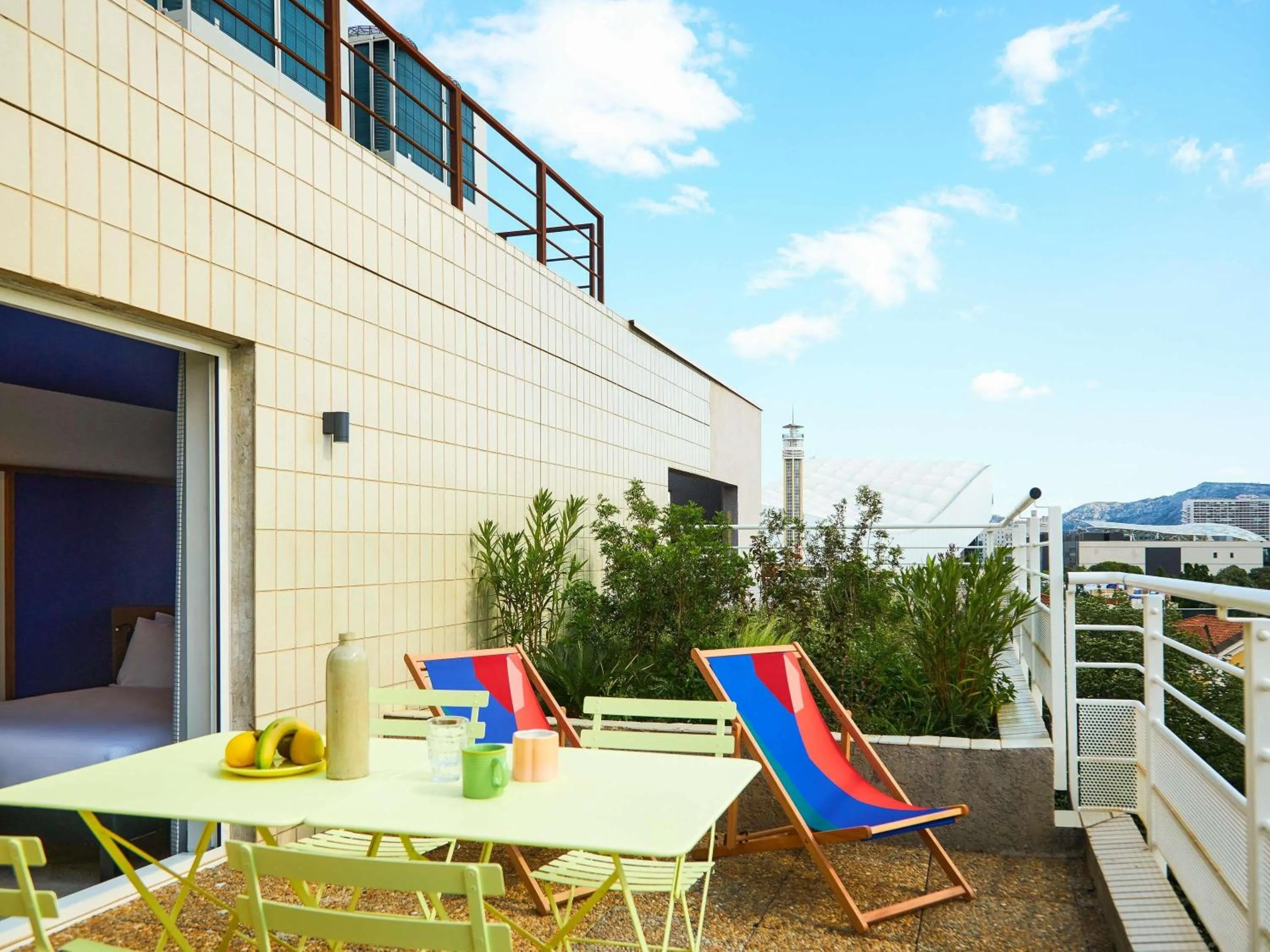Bedroom in greet hotel Marseille Parc Chanot Velodrome