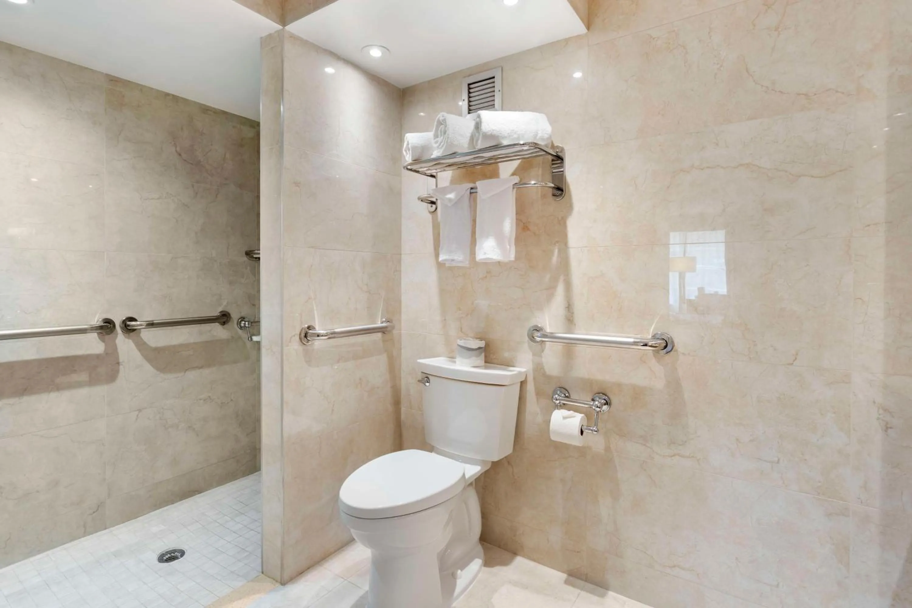 Bathroom in Best Western Mill River Manor