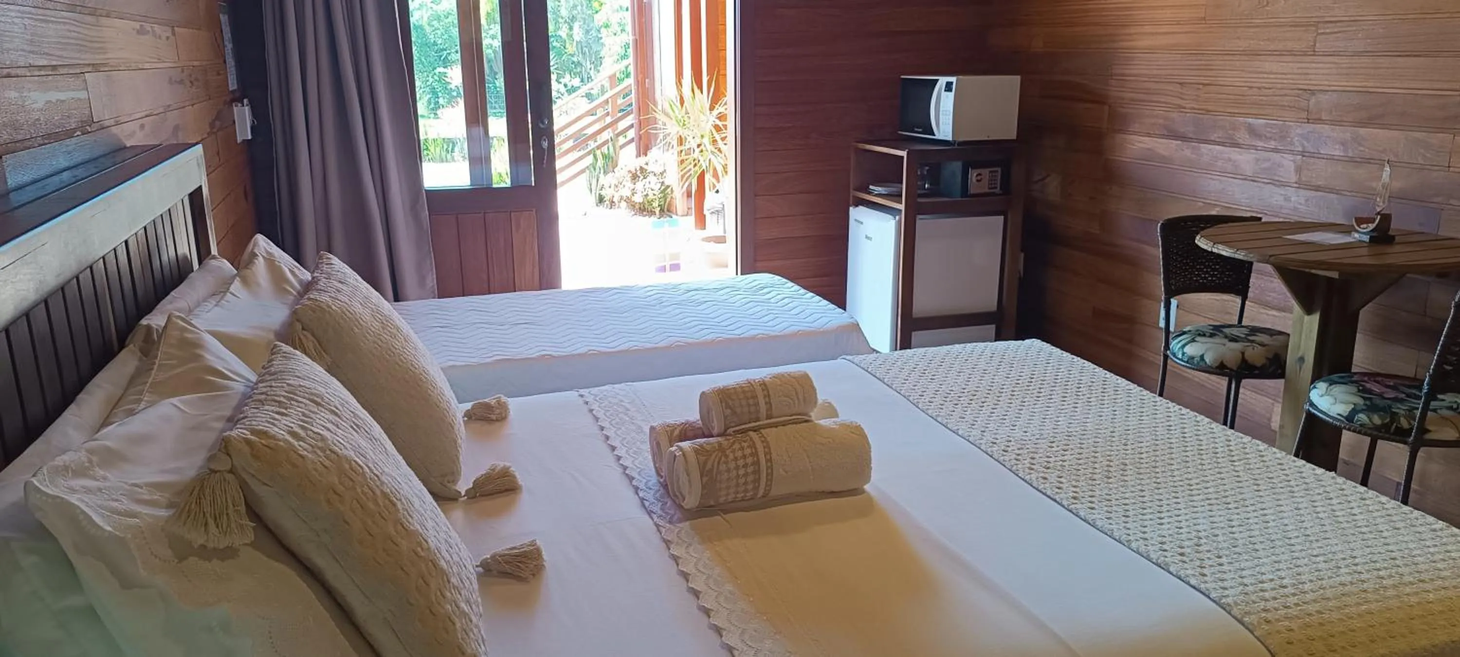 Bed in Pousada Gauleses