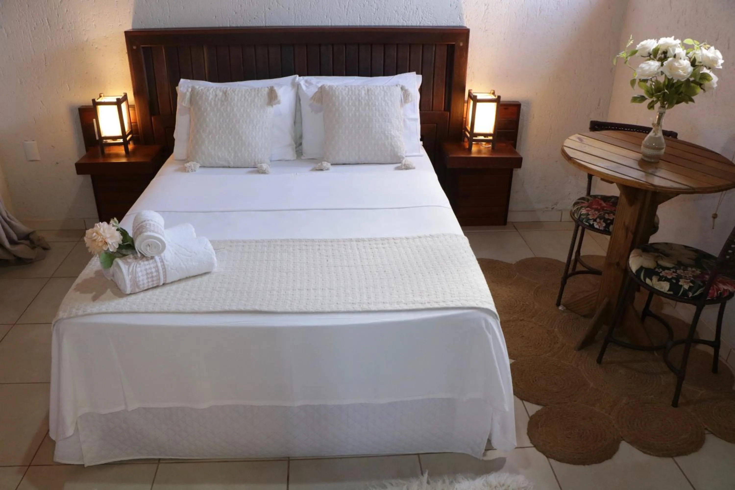 Bed in Pousada Gauleses