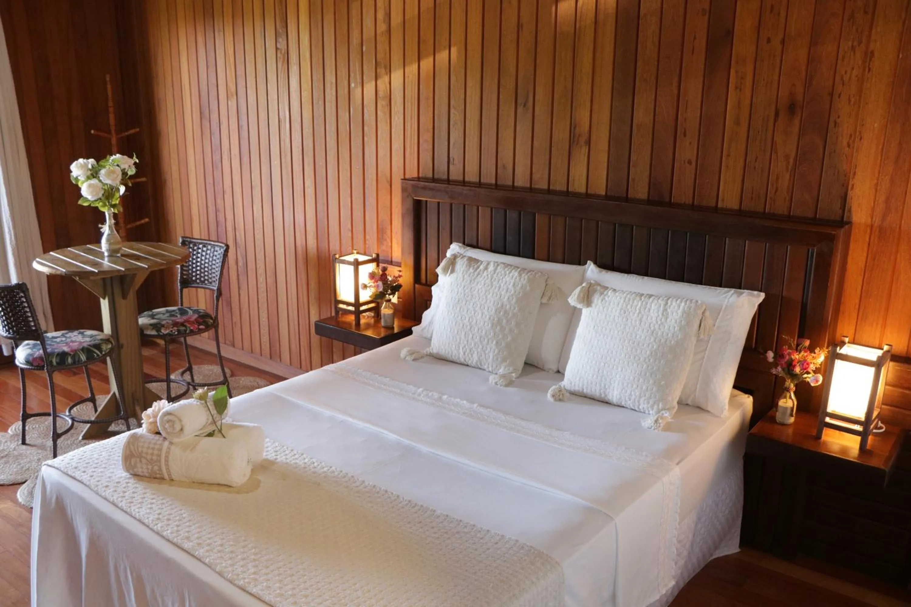 Bed in Pousada Gauleses