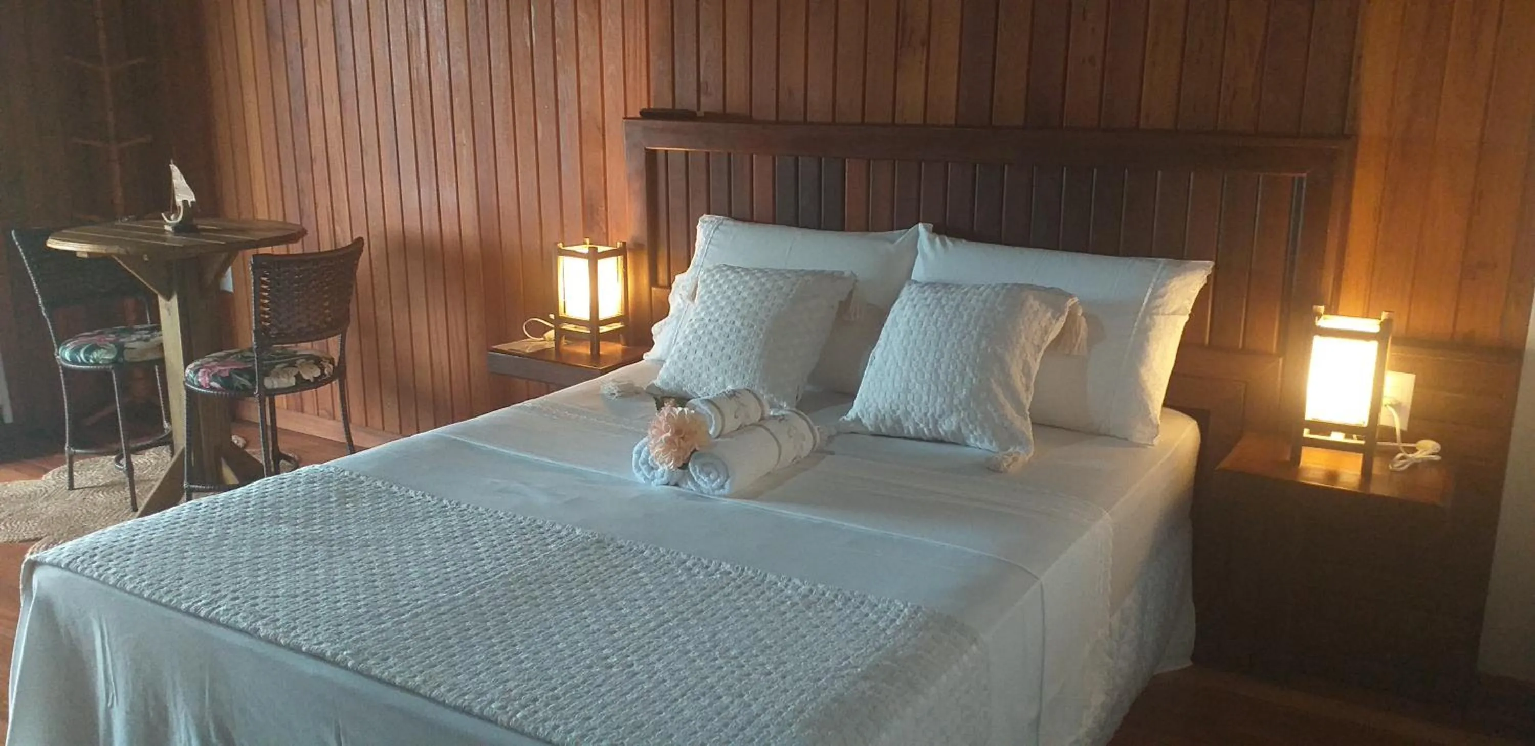 Bed in Pousada Gauleses