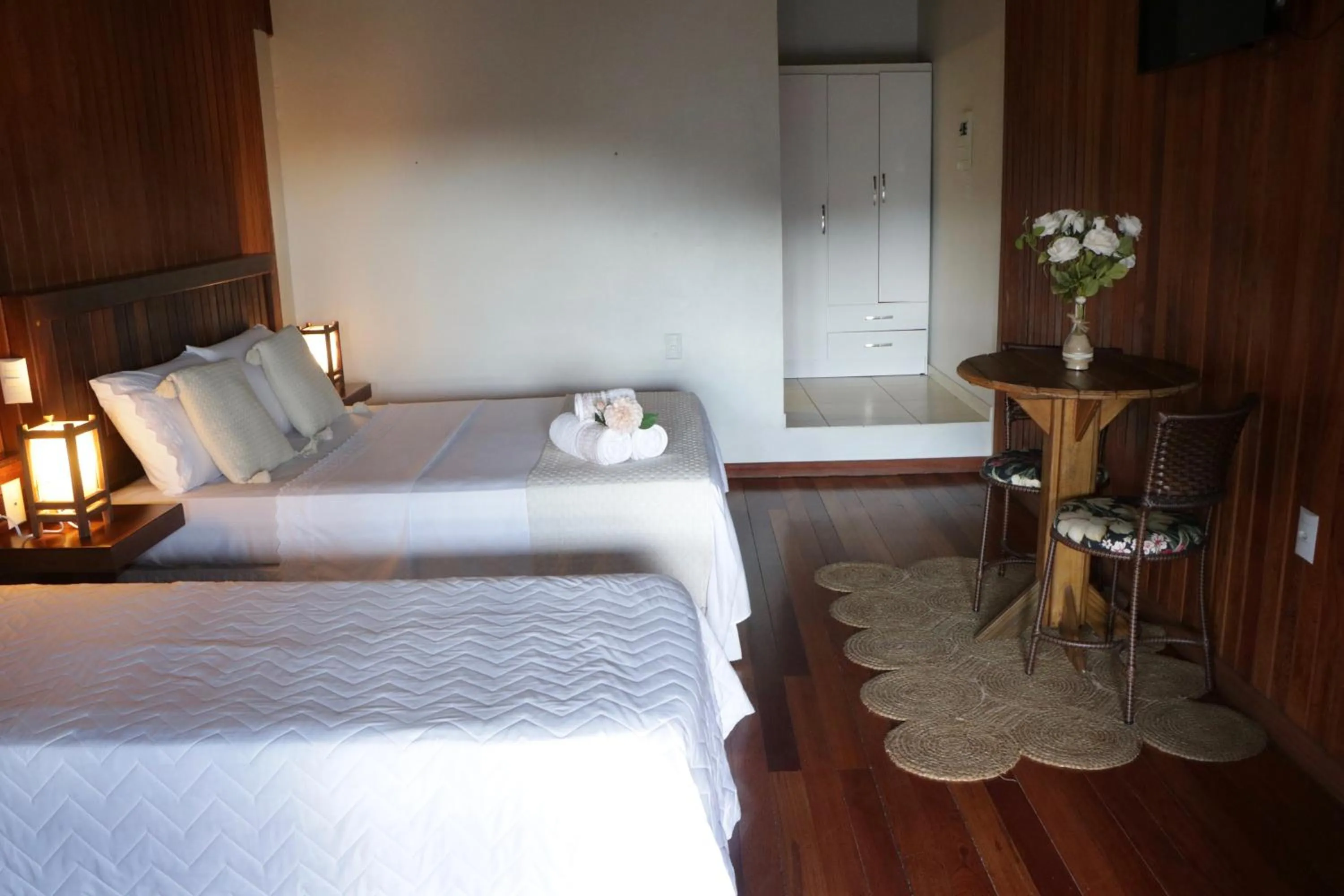 View (from property/room), Bed in Pousada Gauleses