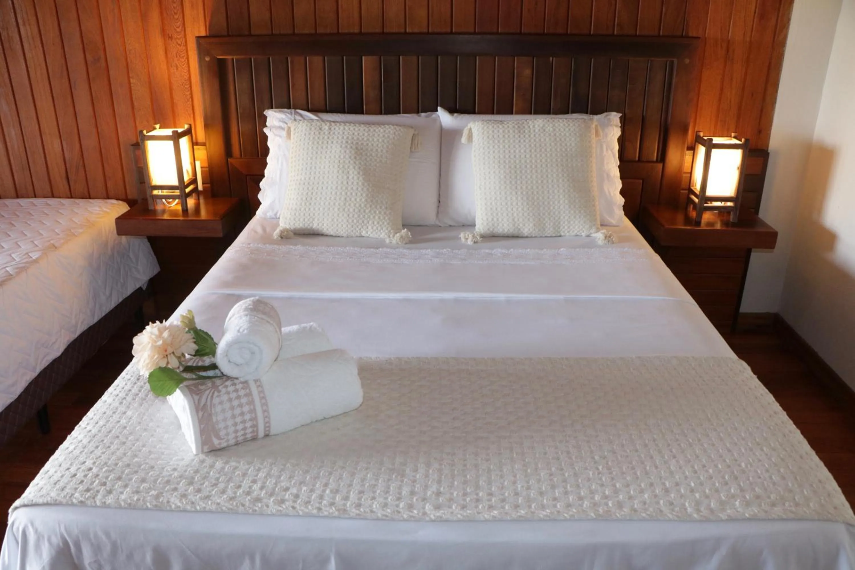 Bed in Pousada Gauleses