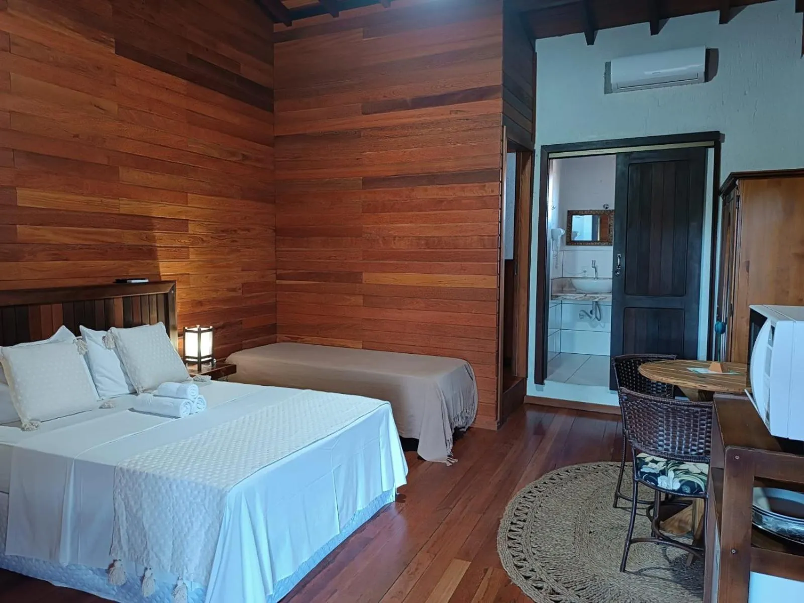 Bed in Pousada Gauleses