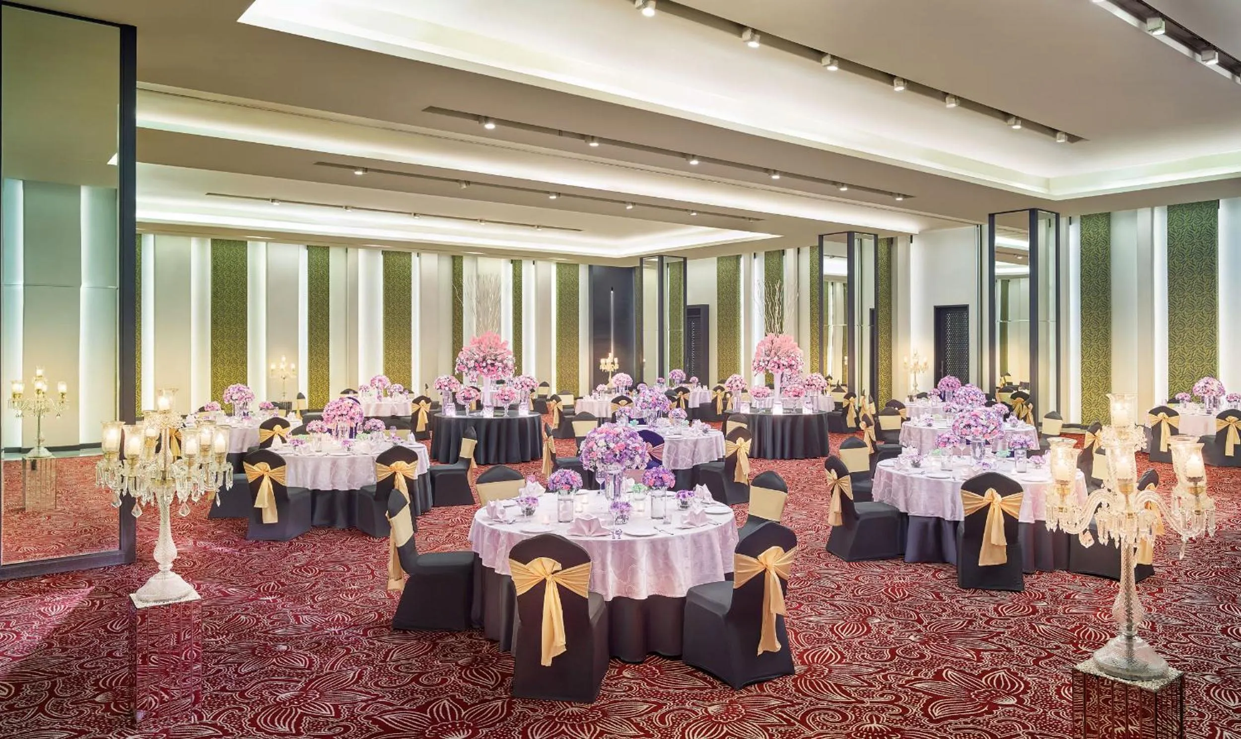 Banquet/Function facilities in Vivanta Kolkata EM Bypass