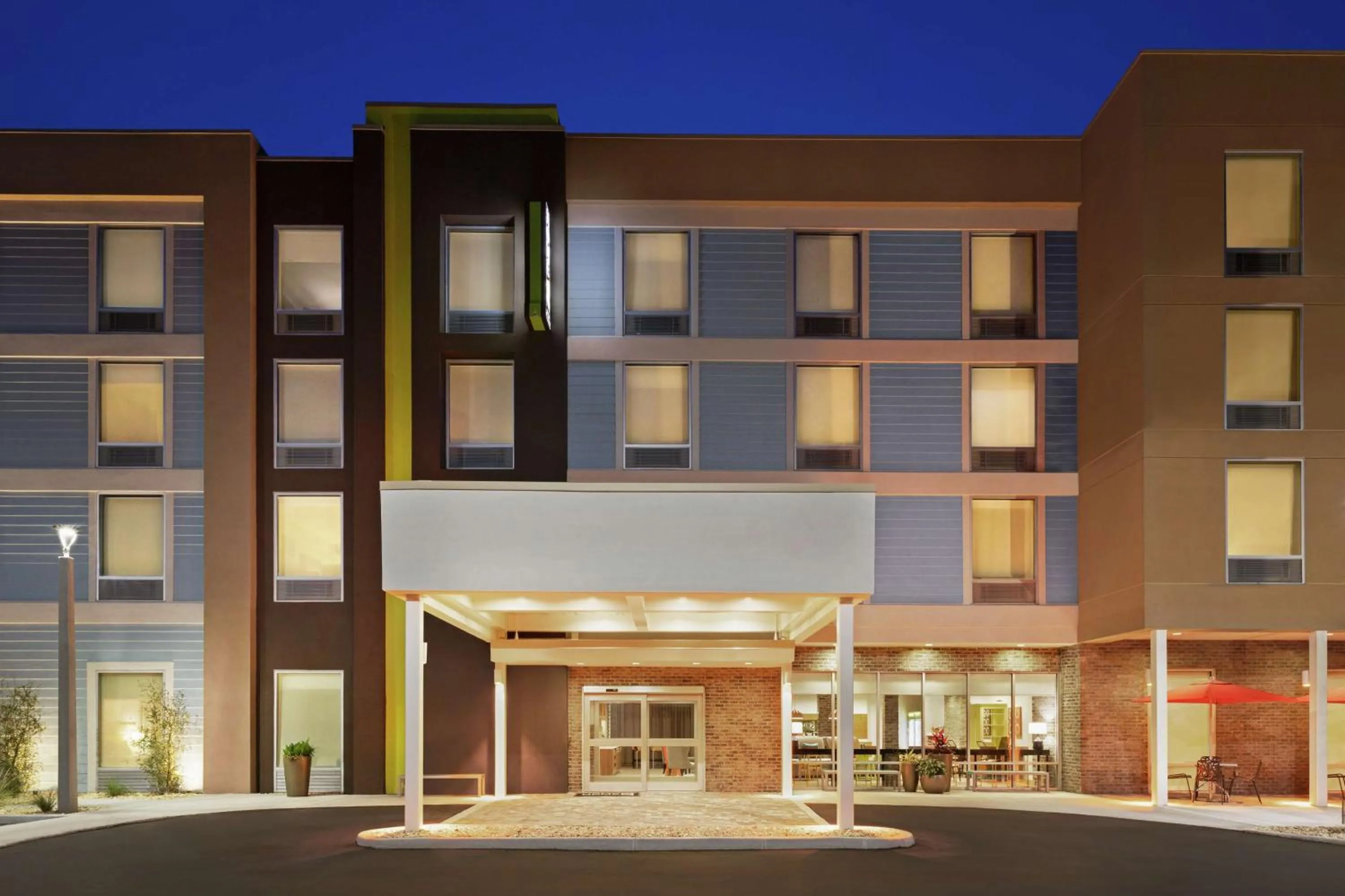 Property building in Home2 Suites By Hilton Fernandina Beach on Amelia Island, FL