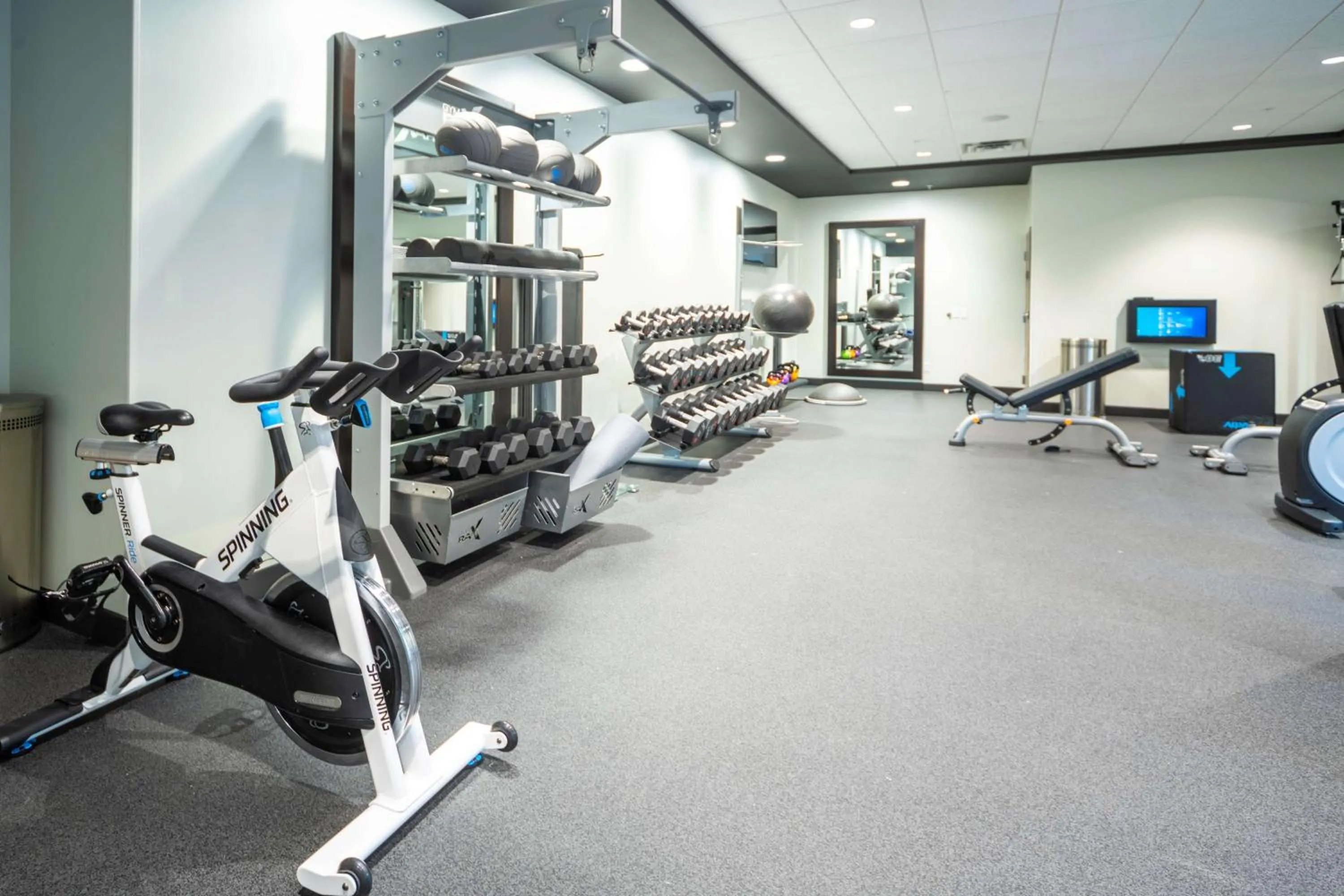 Fitness centre/facilities in Tru By Hilton Minneapolis Mall of America