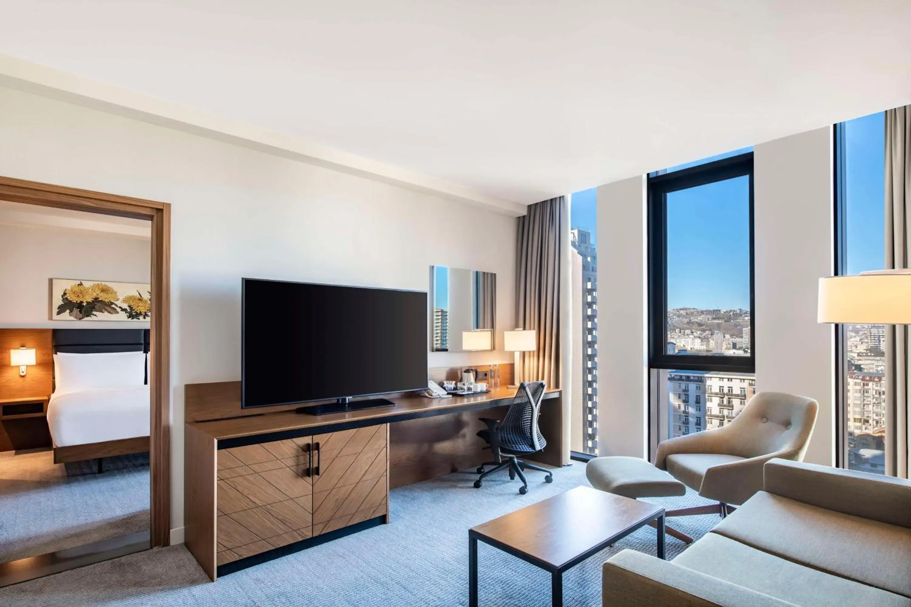 One-Bedroom King Suite in Hilton Garden Inn Tbilisi Chavchavadze One-Bedroom King Suite in Hilton Garden Inn Tbilisi Chavchavadze