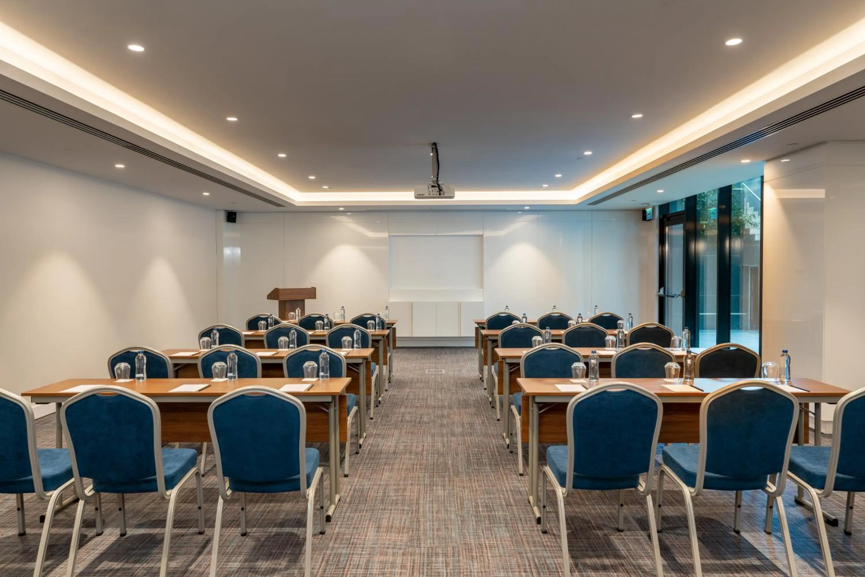 Business facilities in Radisson Blu Hotel, Sakarya