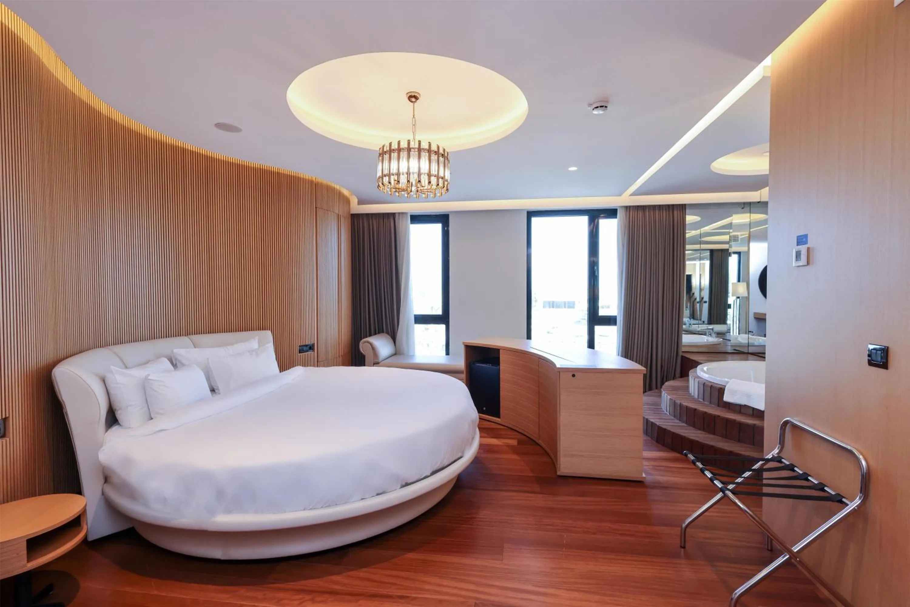 Bedroom, Bed in Radisson Blu Hotel, Sakarya