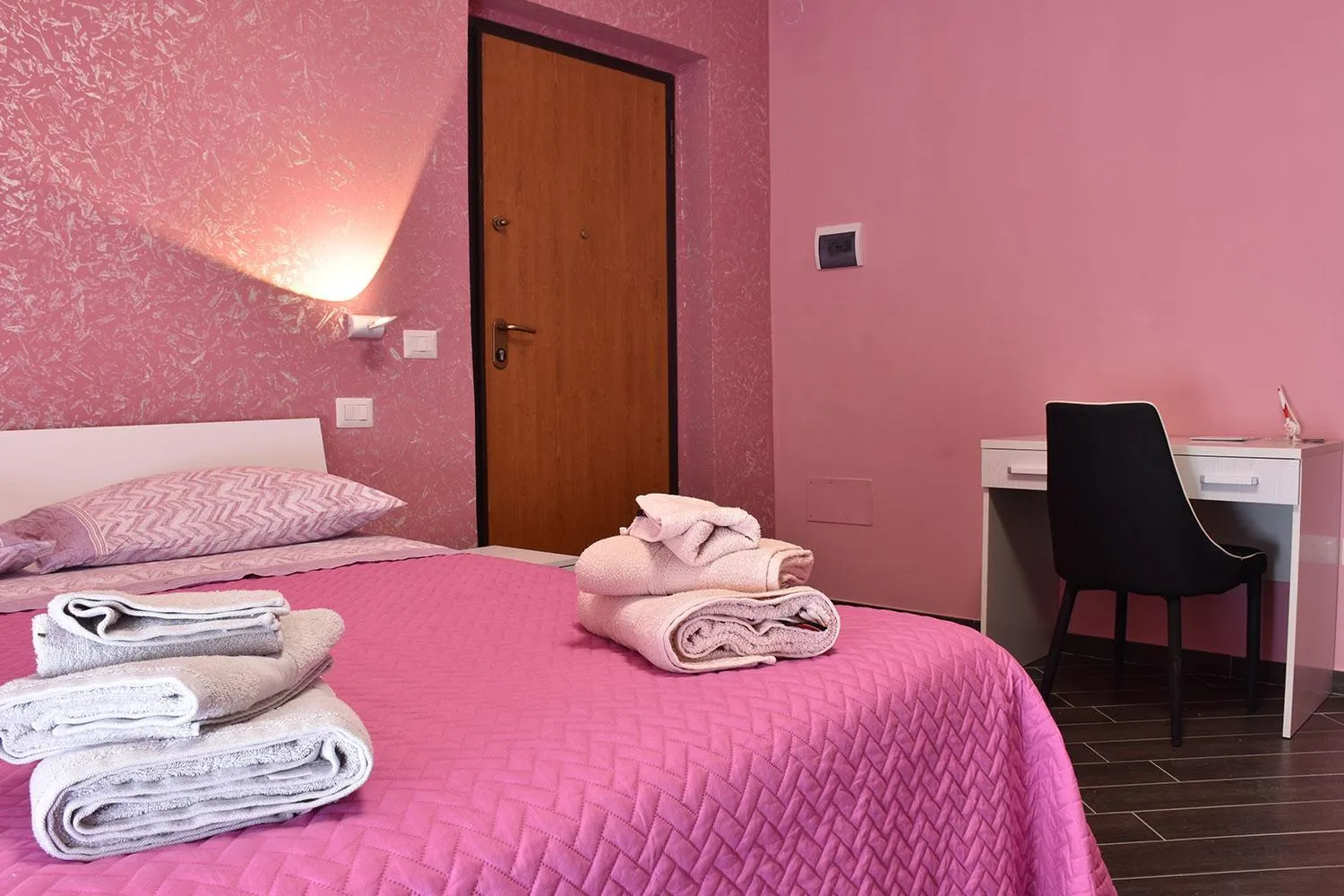 Bedroom, Bed in B&b Casa Rossa